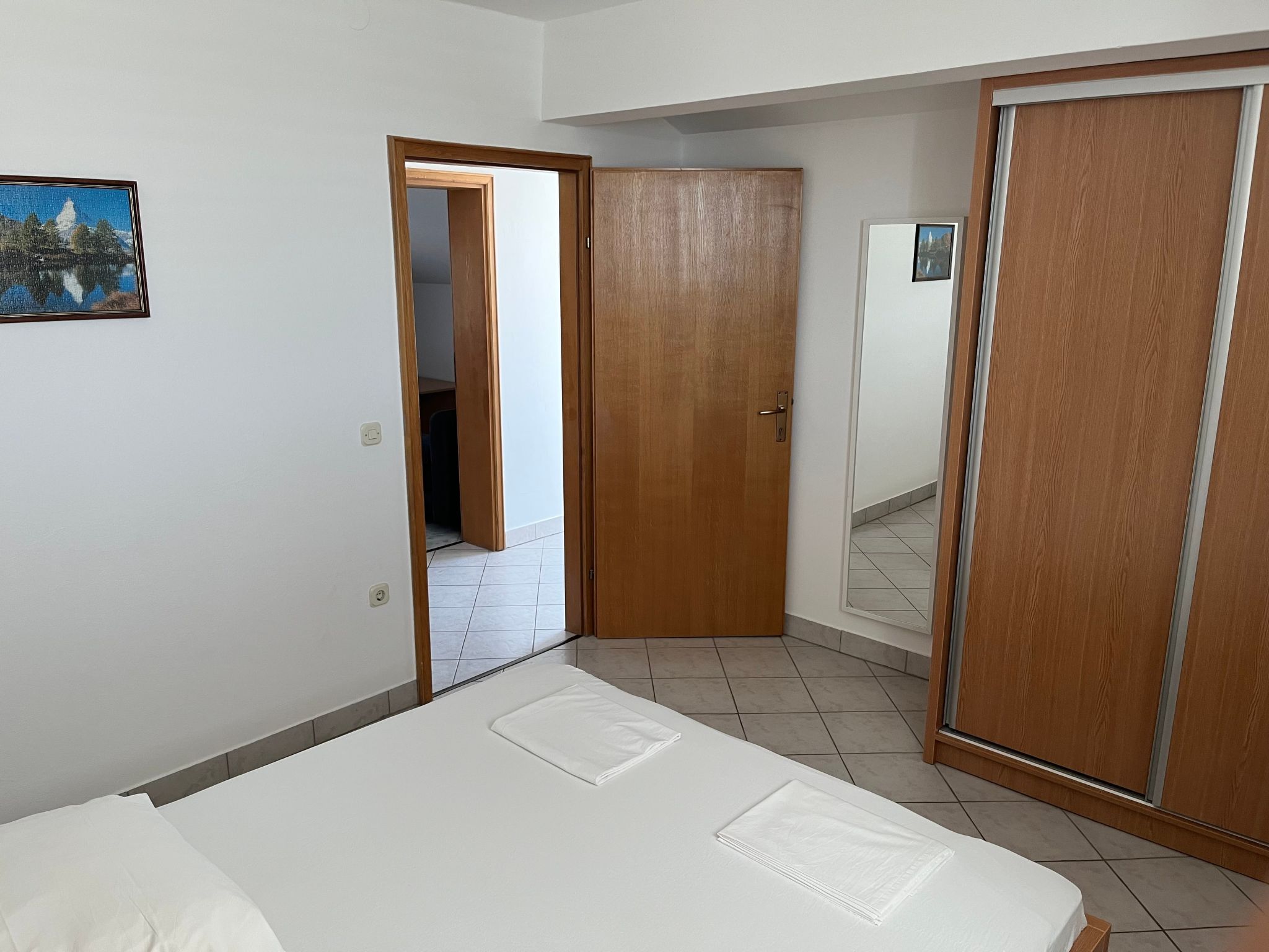 Appartement mit Blick auf das Wasser-Image-tags.info