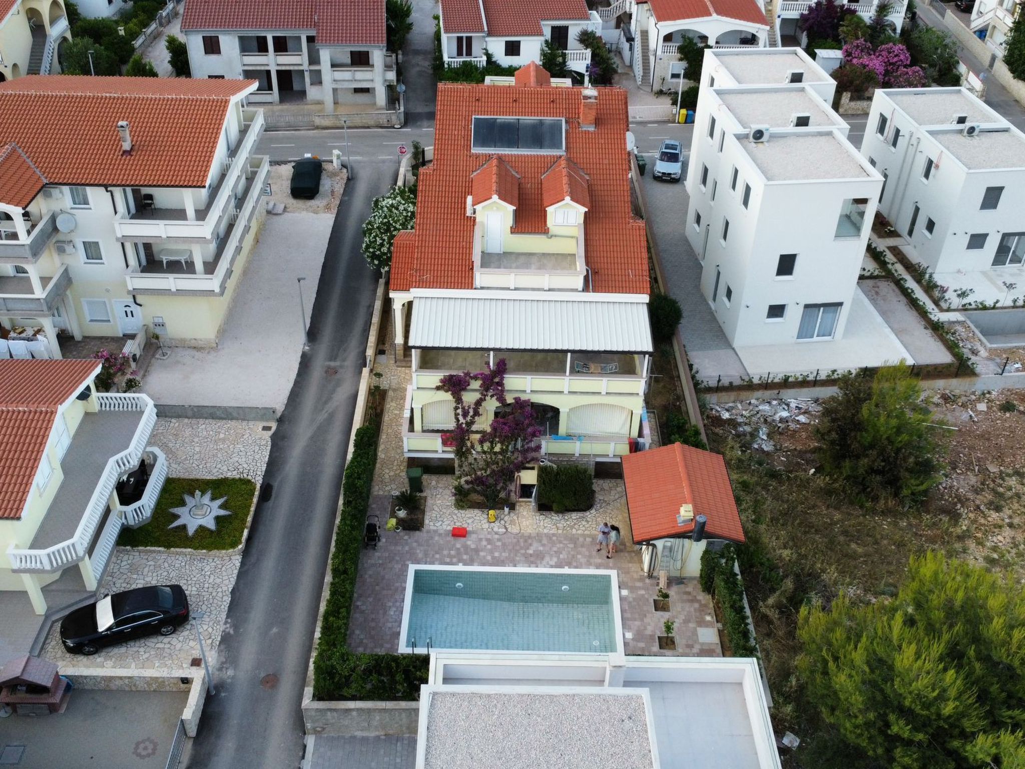 Appartement mit Blick auf das Wasser-Image-tags.info