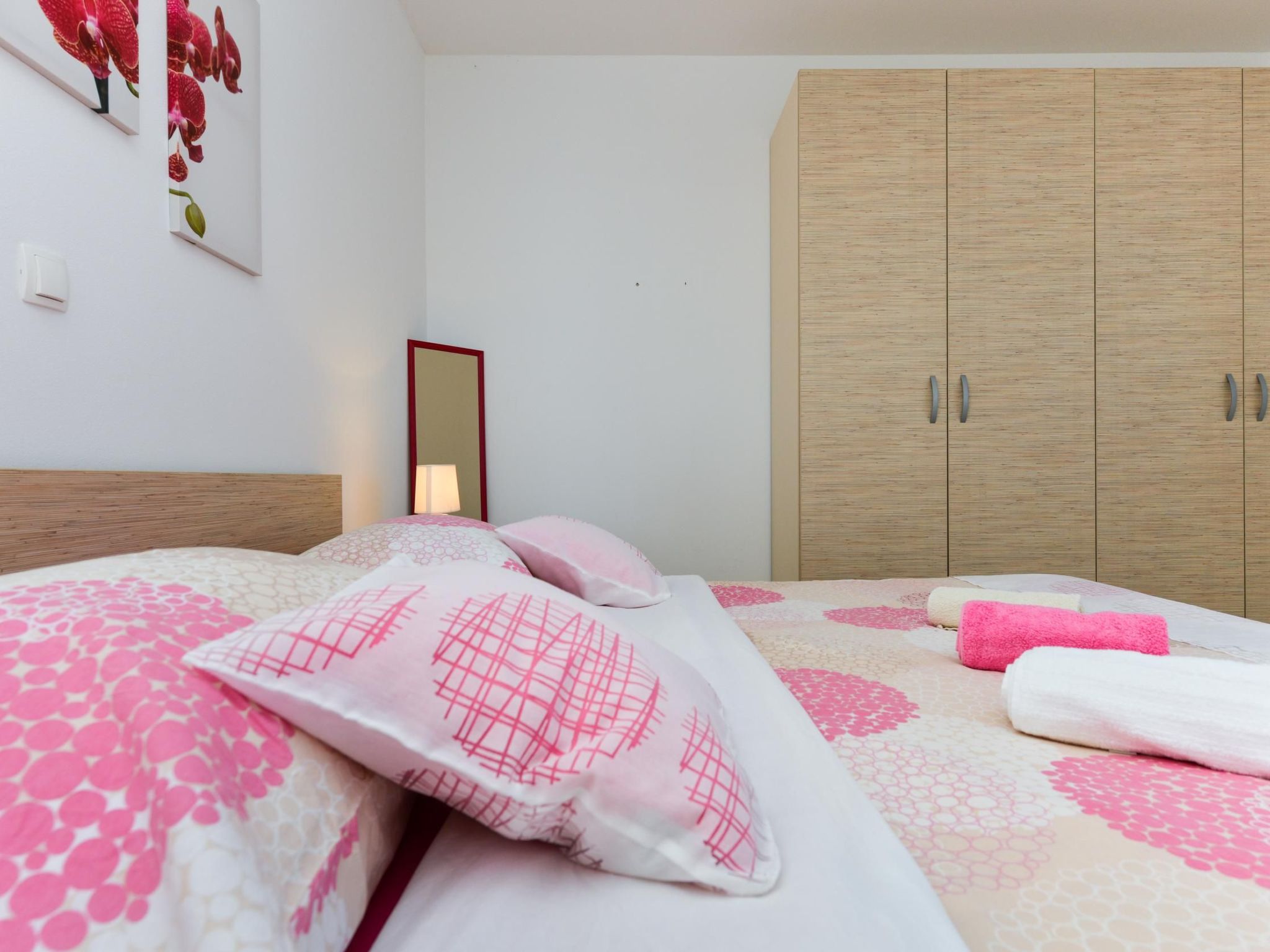 Für fünf Personen im ersten Stock-Image-tags.info