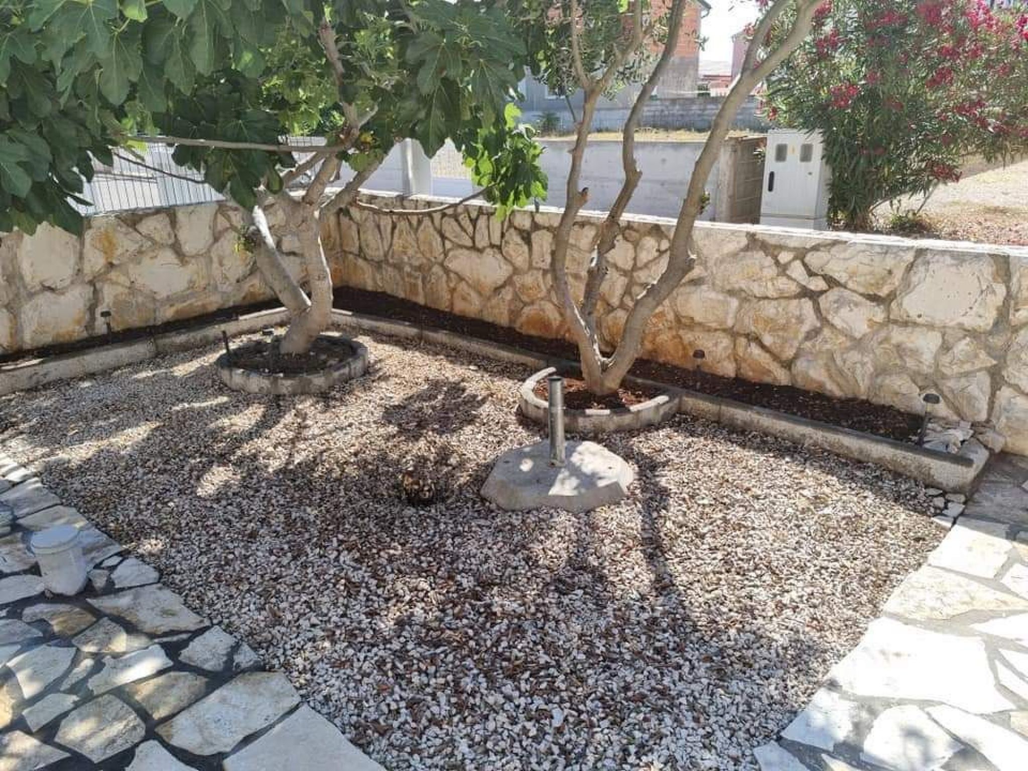 Charmante, sonnige Ferienwohnung-Binnen