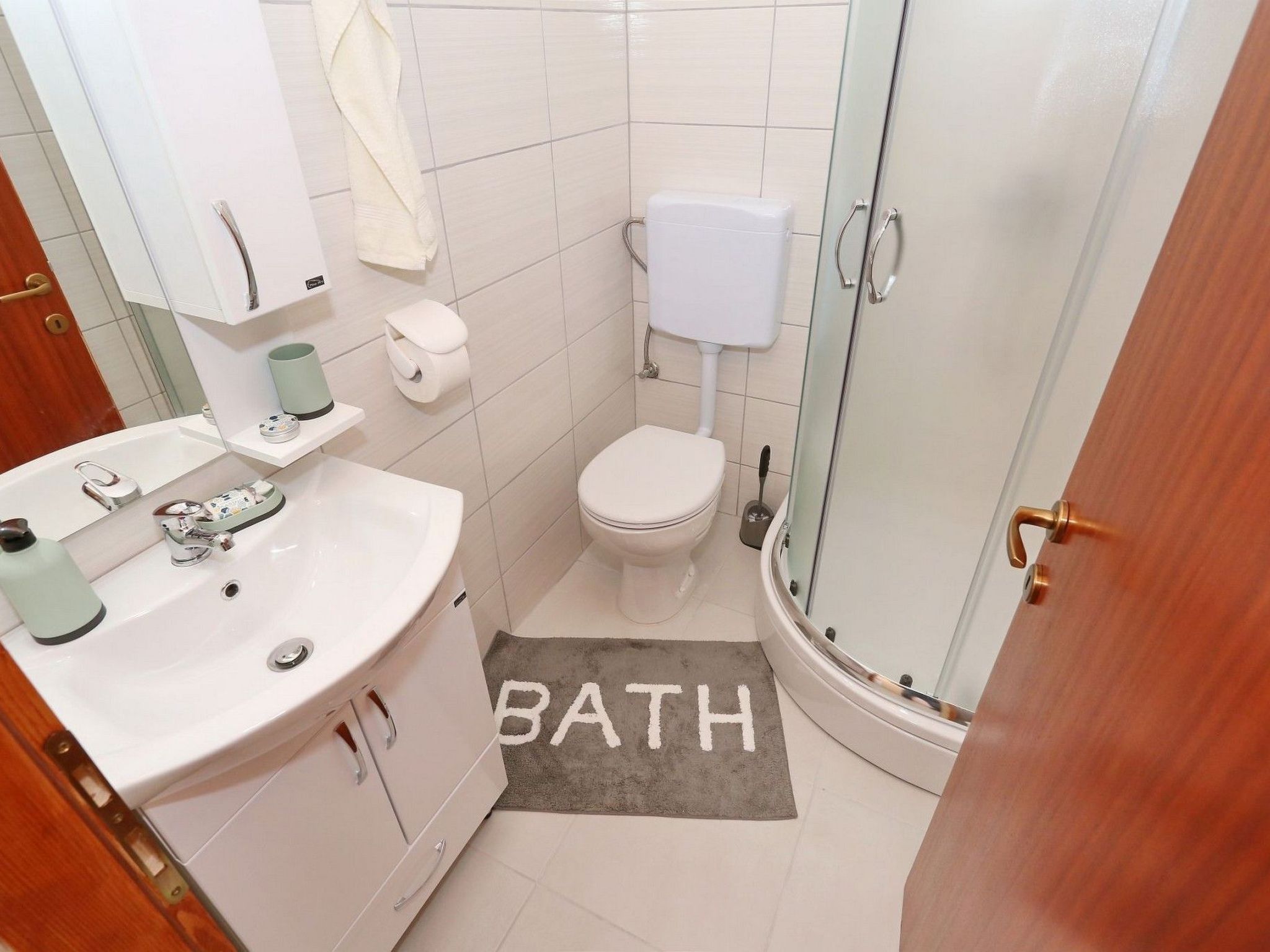 Apartment Marino 3-Image-tags.info