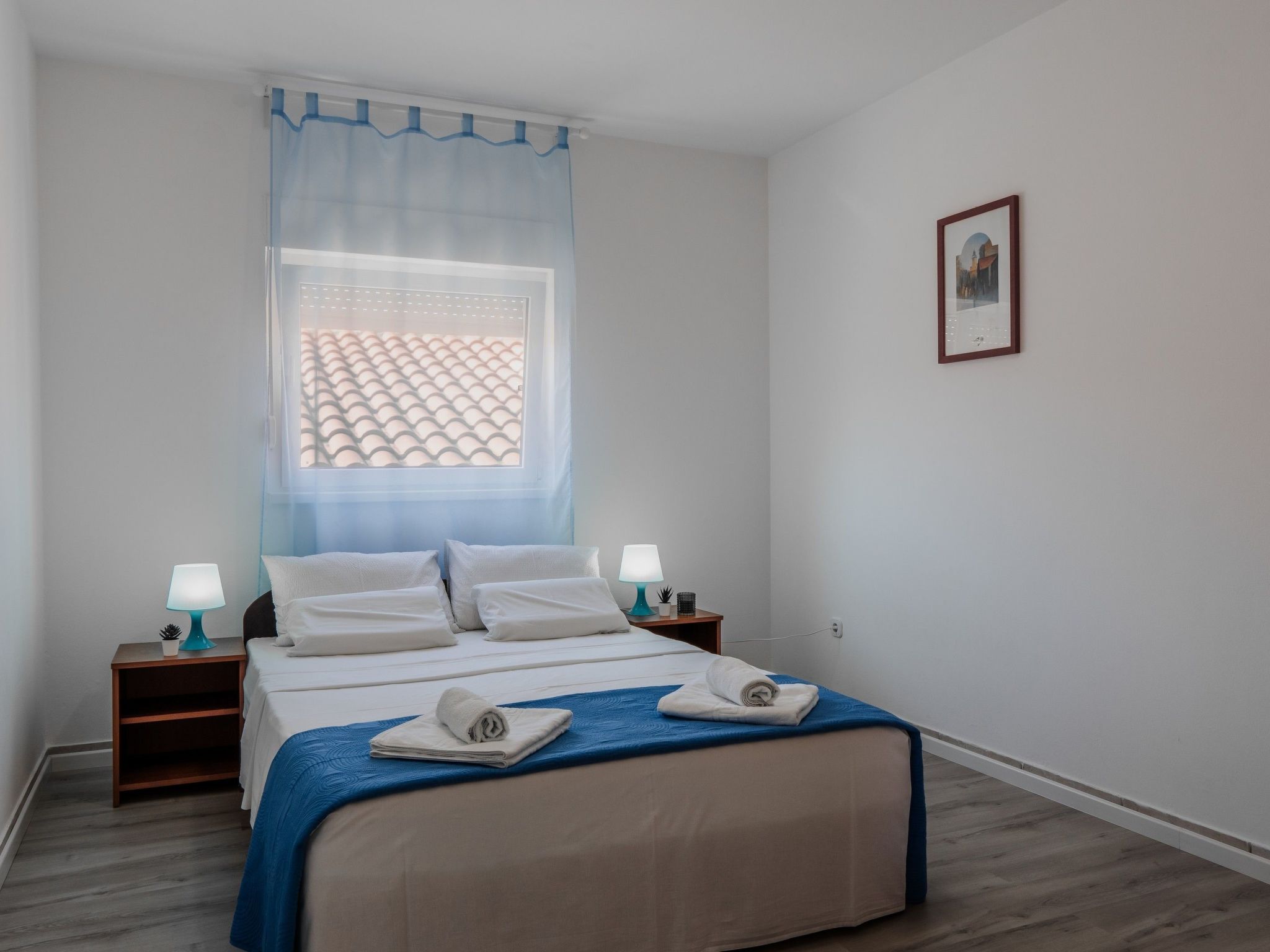 Apartment TT 2-Image-tags.info