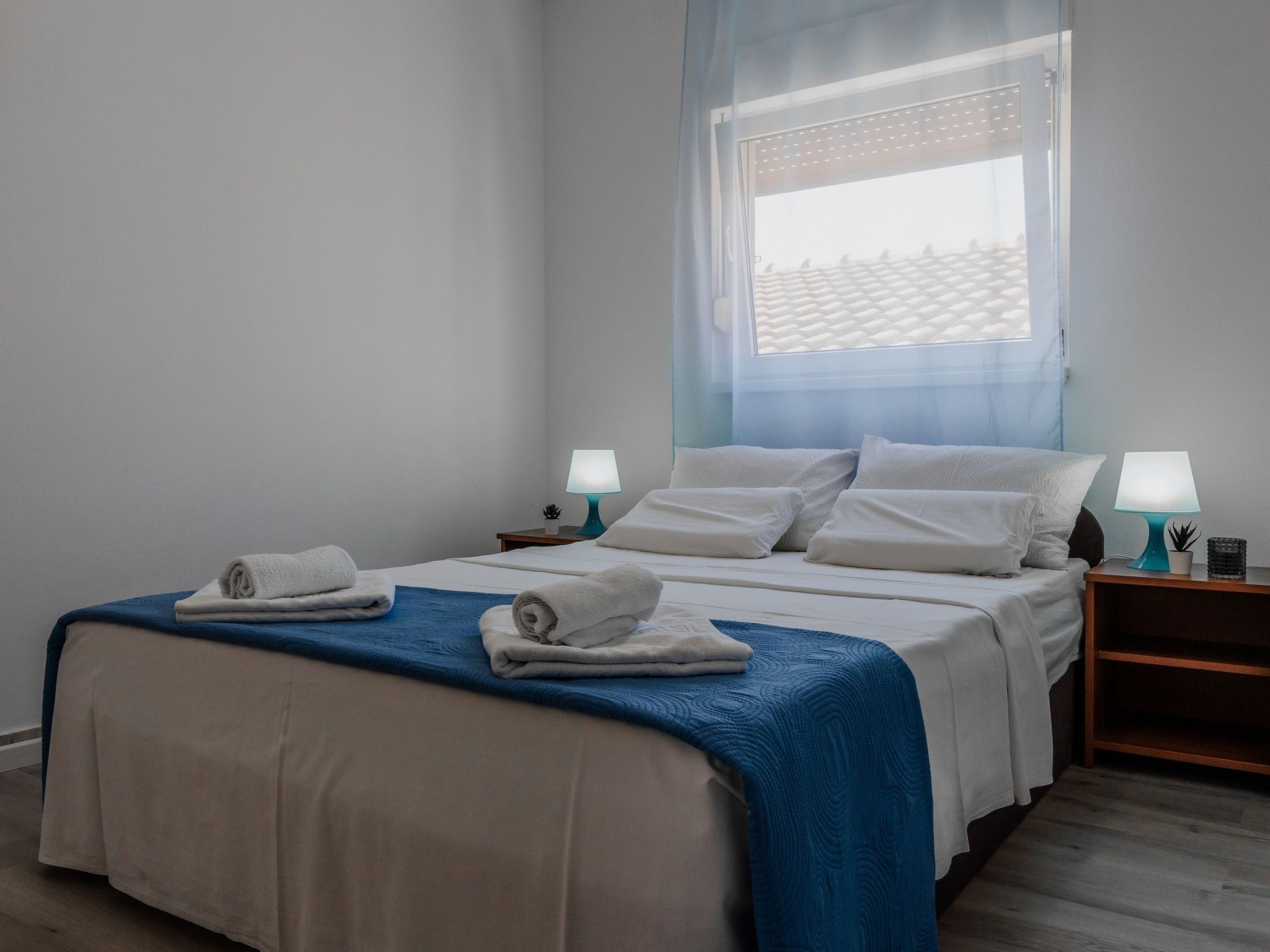 Apartment TT 2-Image-tags.info