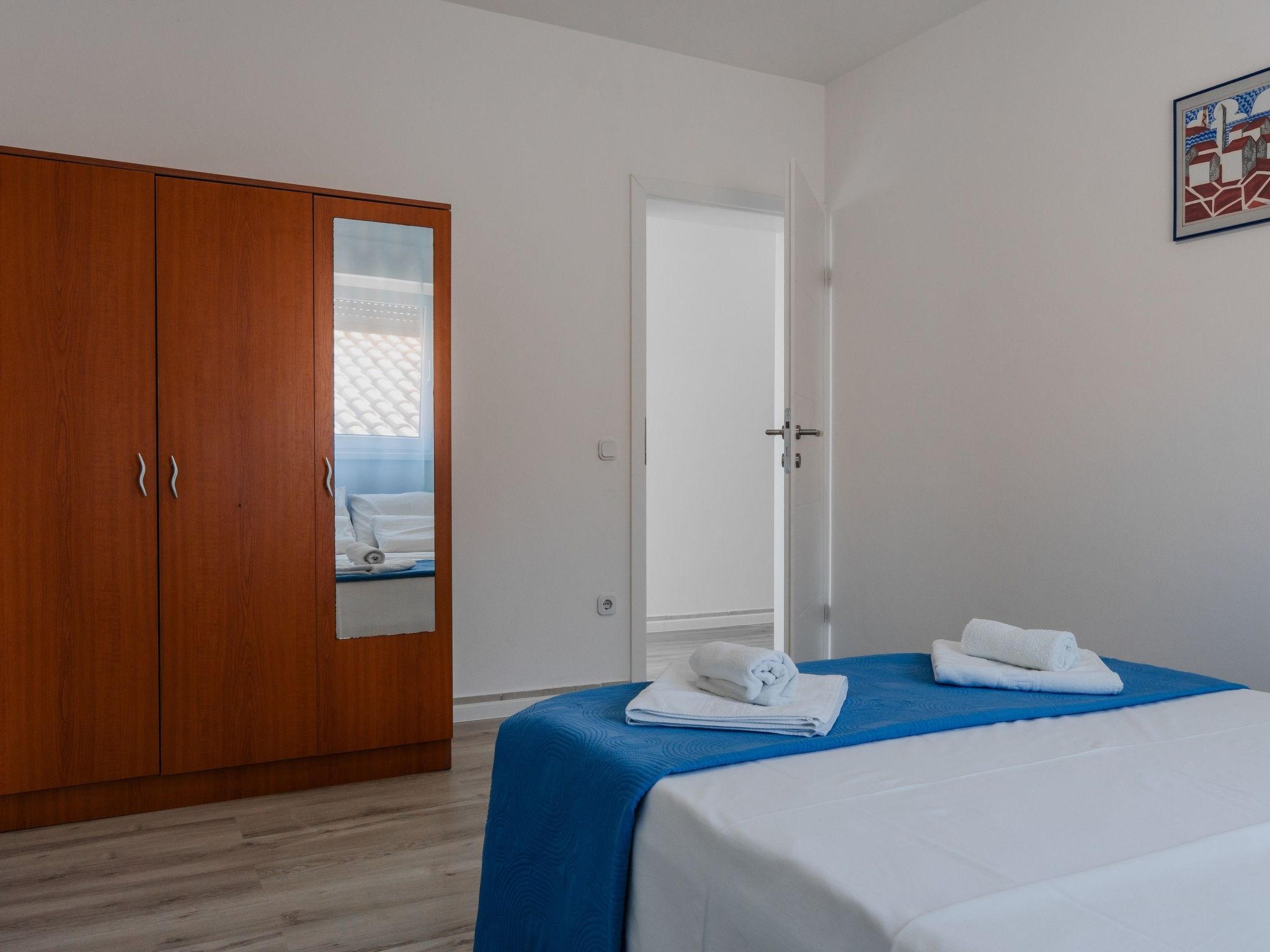 Apartment TT 2-Image-tags.info