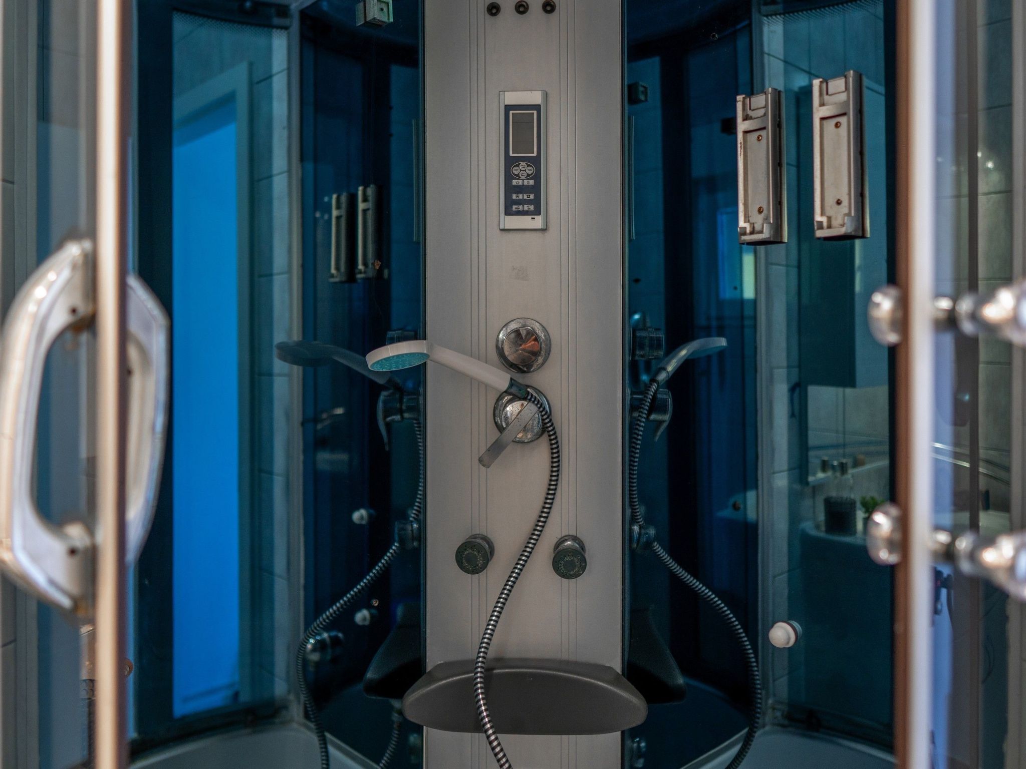 Apartment TT 2-Image-tags.info