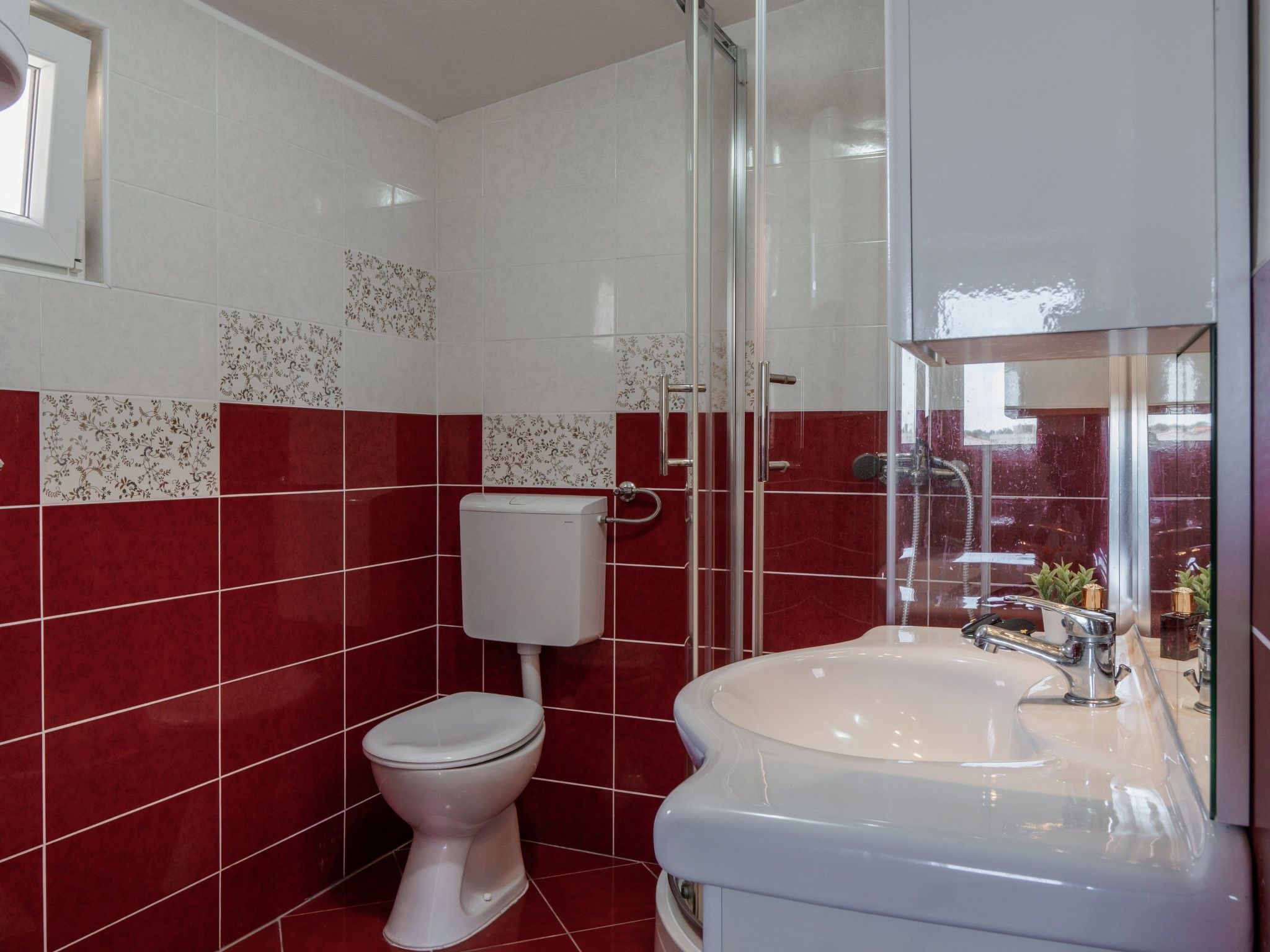 Apartment Josipovic 1-Image-tags.info