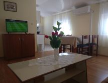 Wohnung in Vir mit privatem Balkon