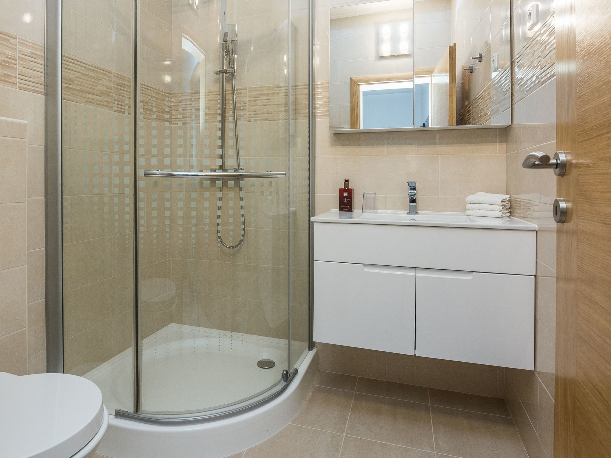 Apartment Kosic 2-Image-tags.info