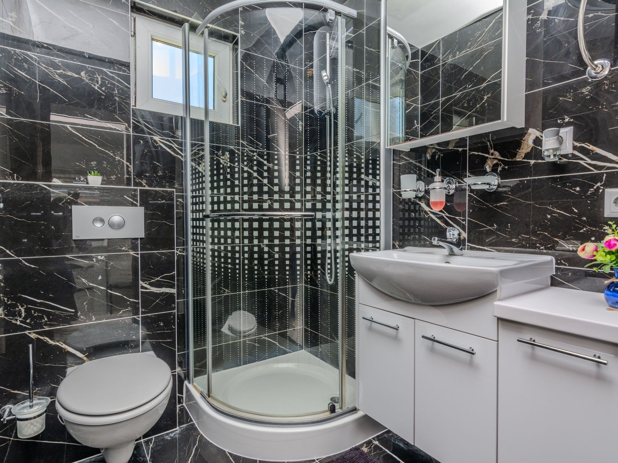 Apartment Lucica 1-Image-tags.info