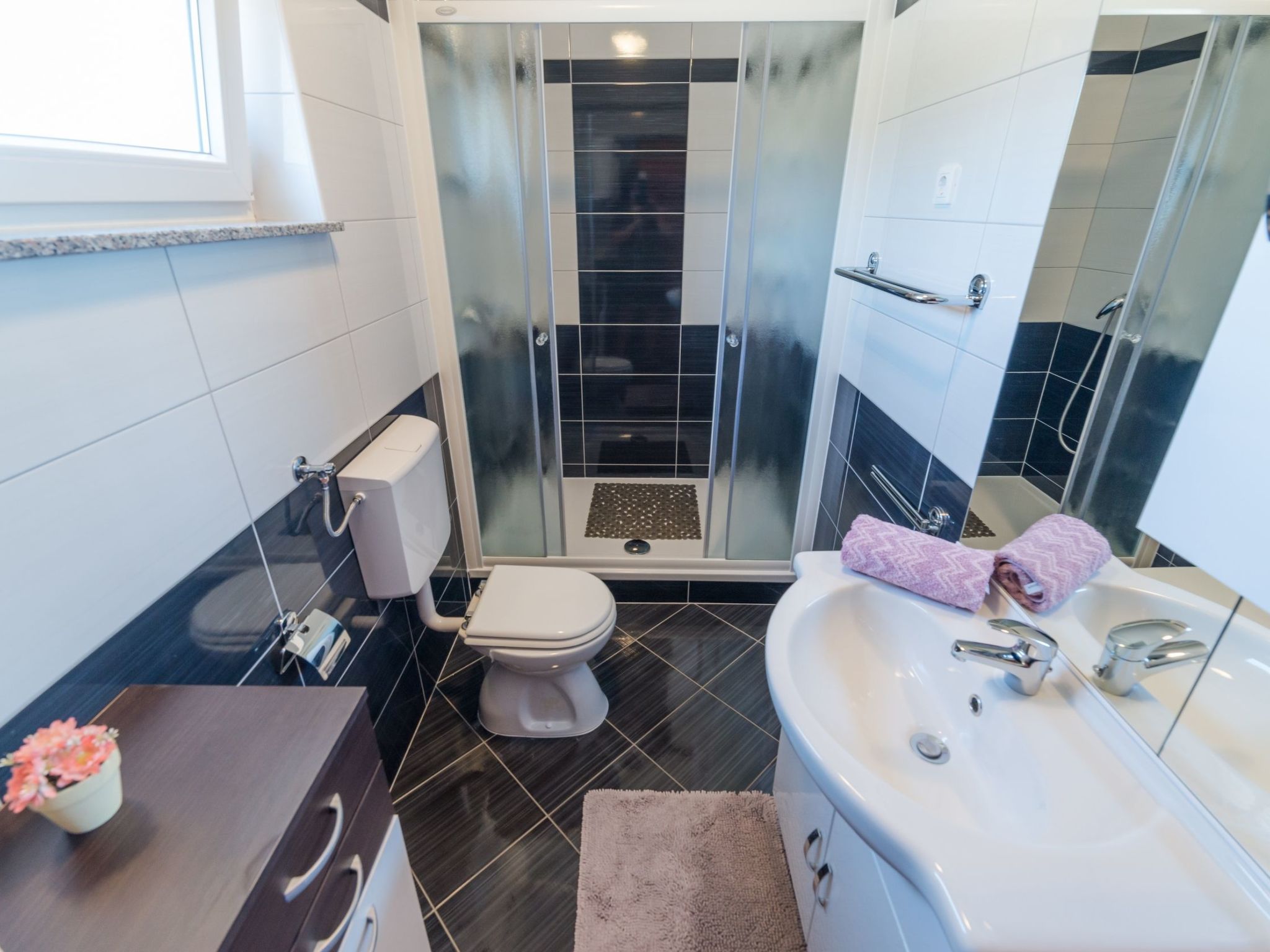 Apartment Hudic 2-Image-tags.info