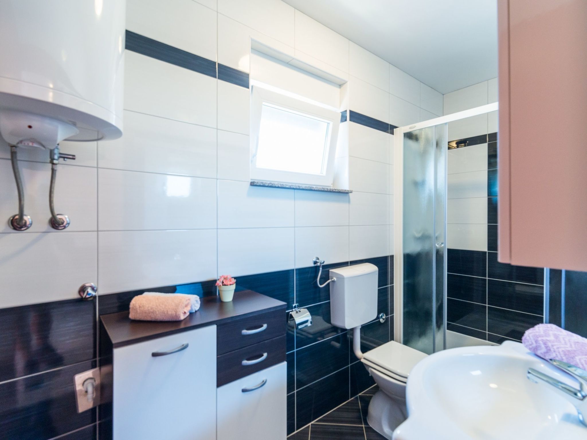 Apartment Hudic 2-Image-tags.info