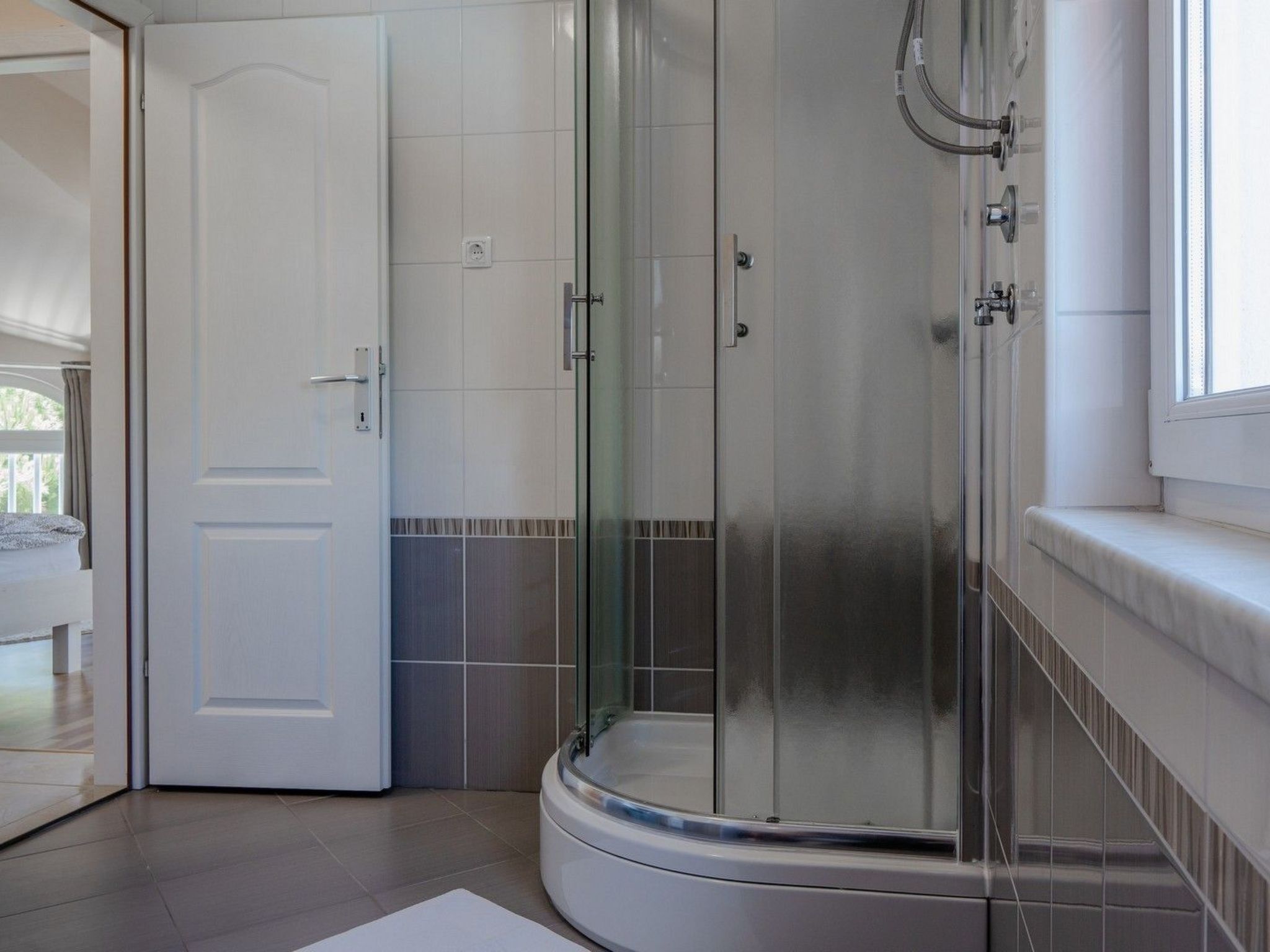 Apartment Sum mora 1-Image-tags.info