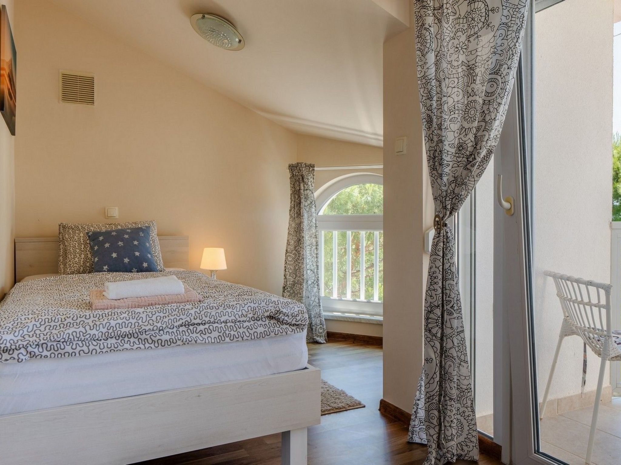 Apartment Sum mora 1-Image-tags.info