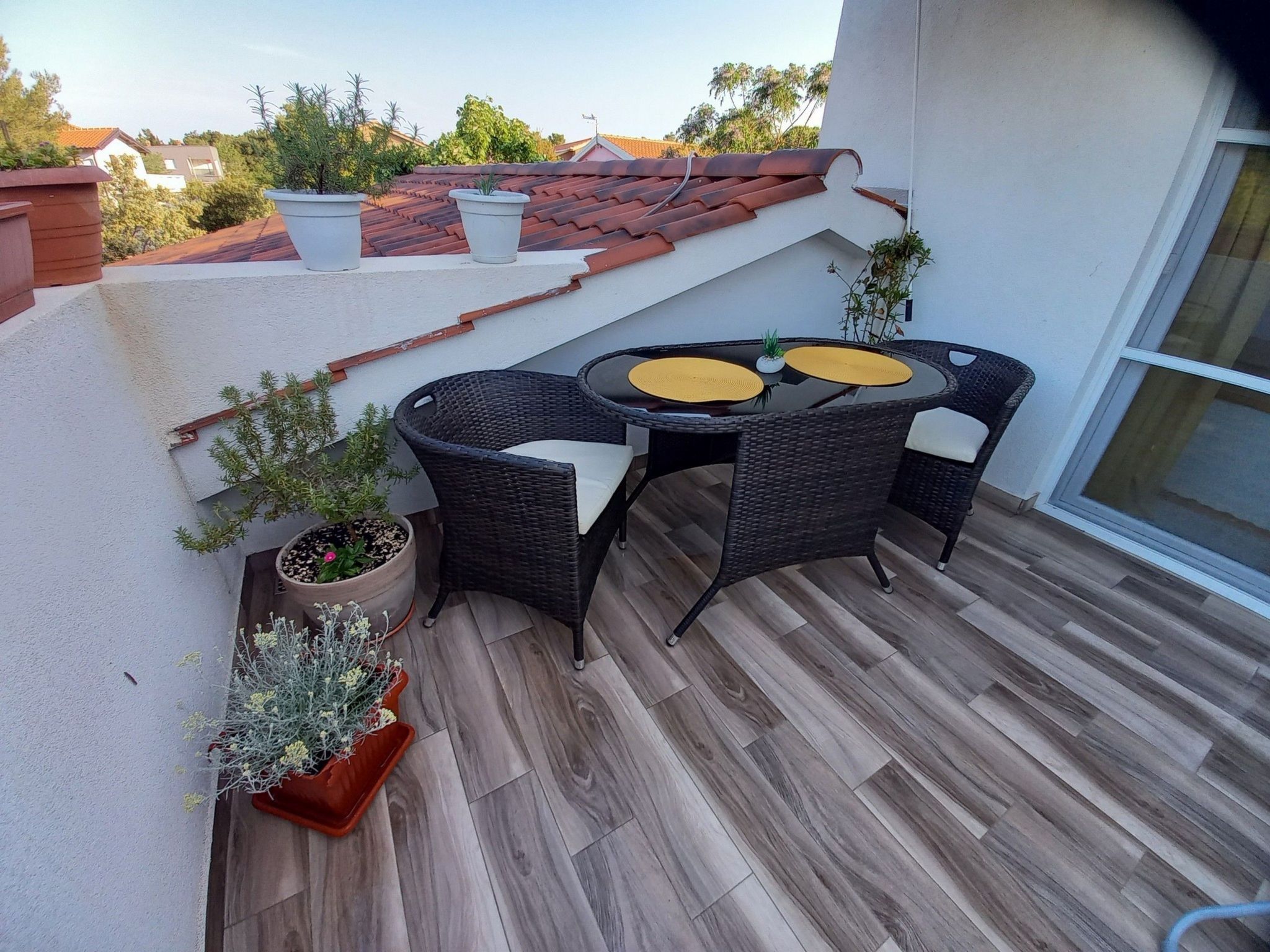 Apartment Dili-Image-tags.info