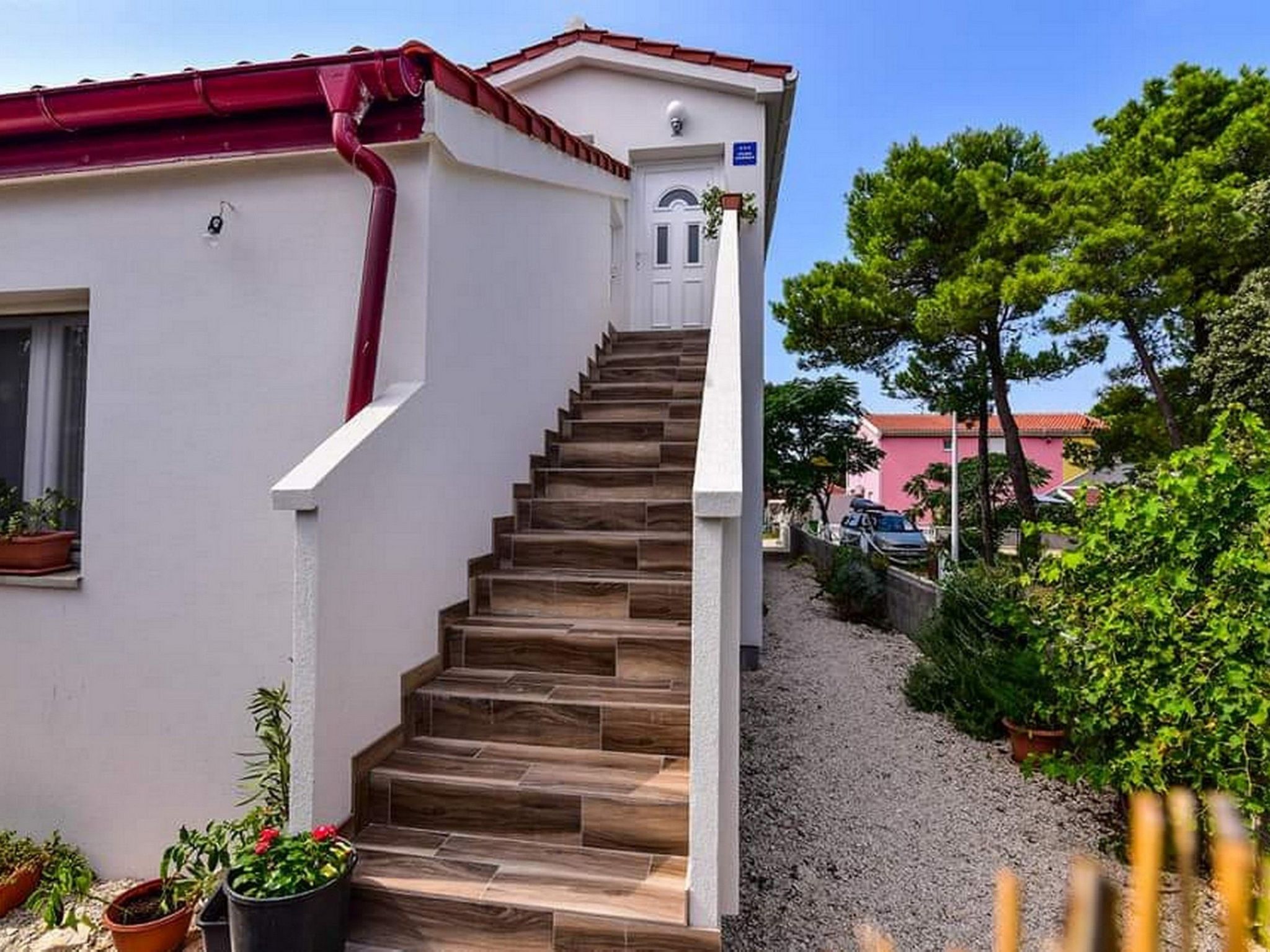 Apartment Dili-Image-tags.info