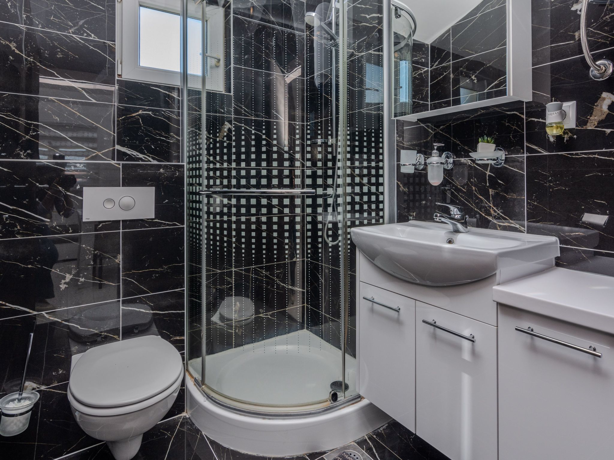 Apartment Lucica 3-Image-tags.info