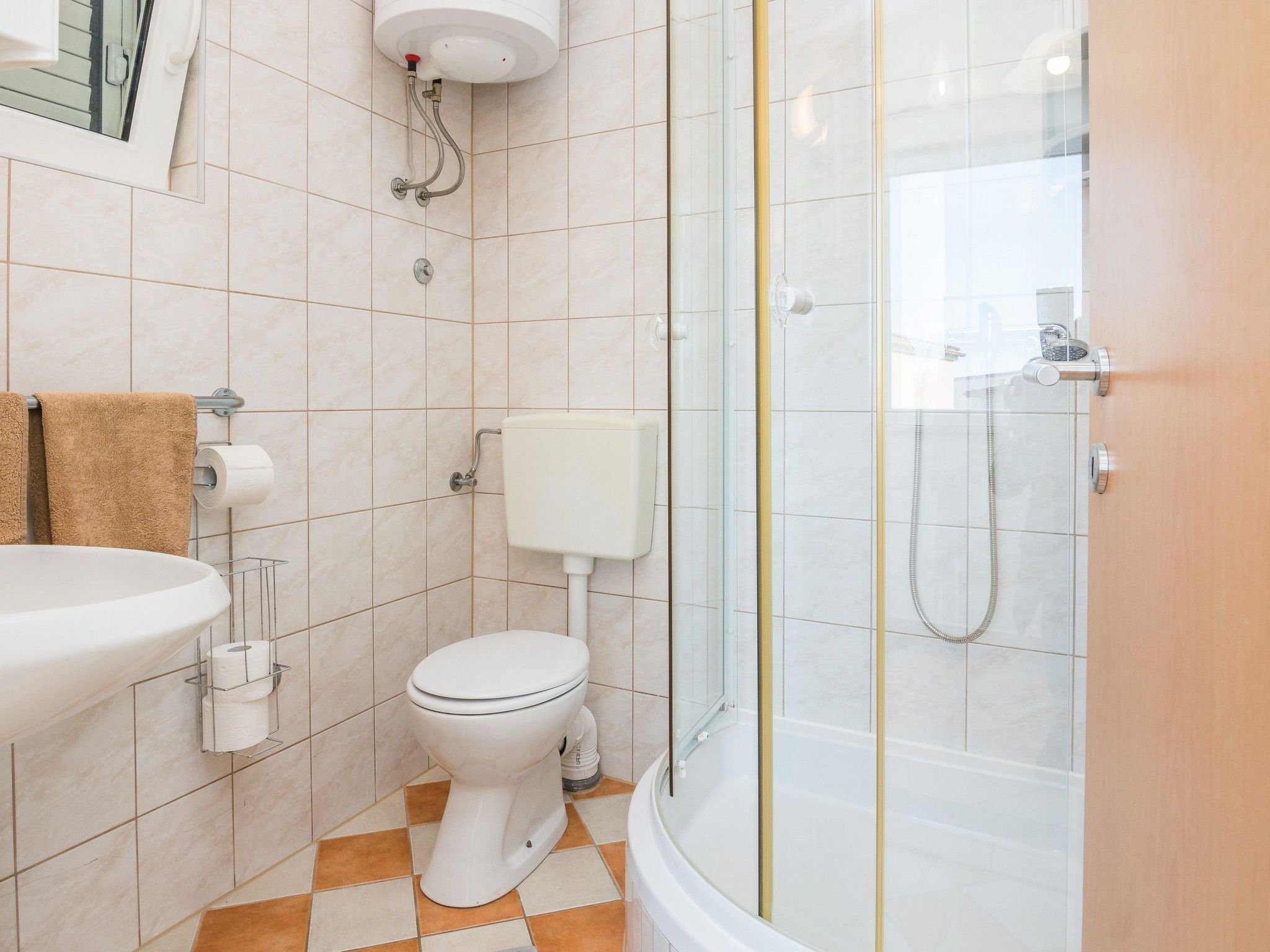 Apartment Bojana 2-Image-tags.info