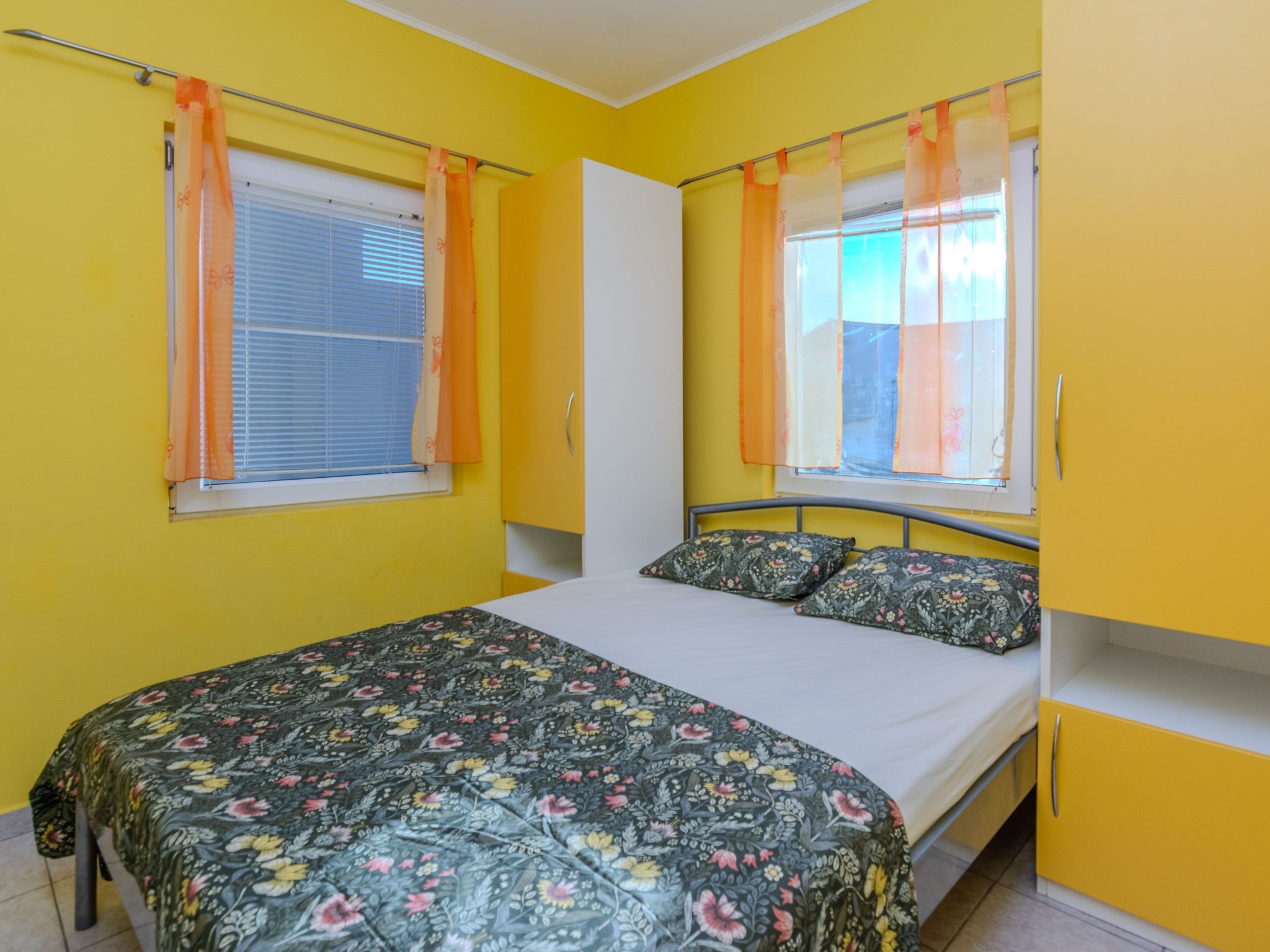 Apartment Mahnet 1-Image-tags.info