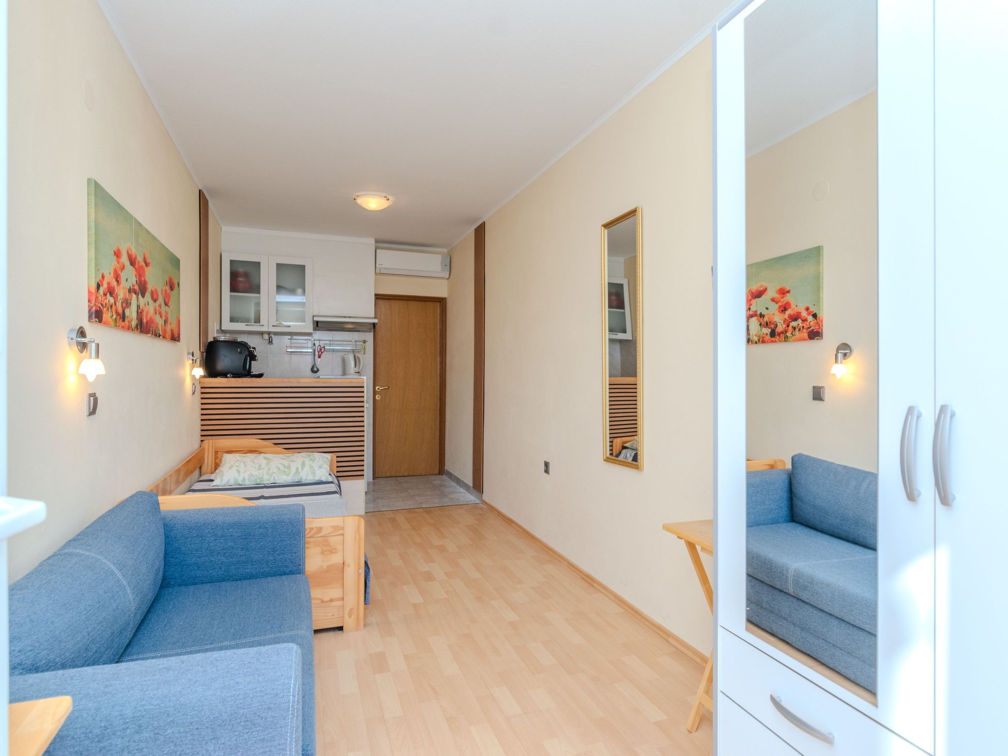 Apartment Jozef 2-Image-tags.info