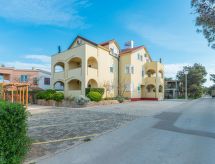 Apartment Partelj 4
