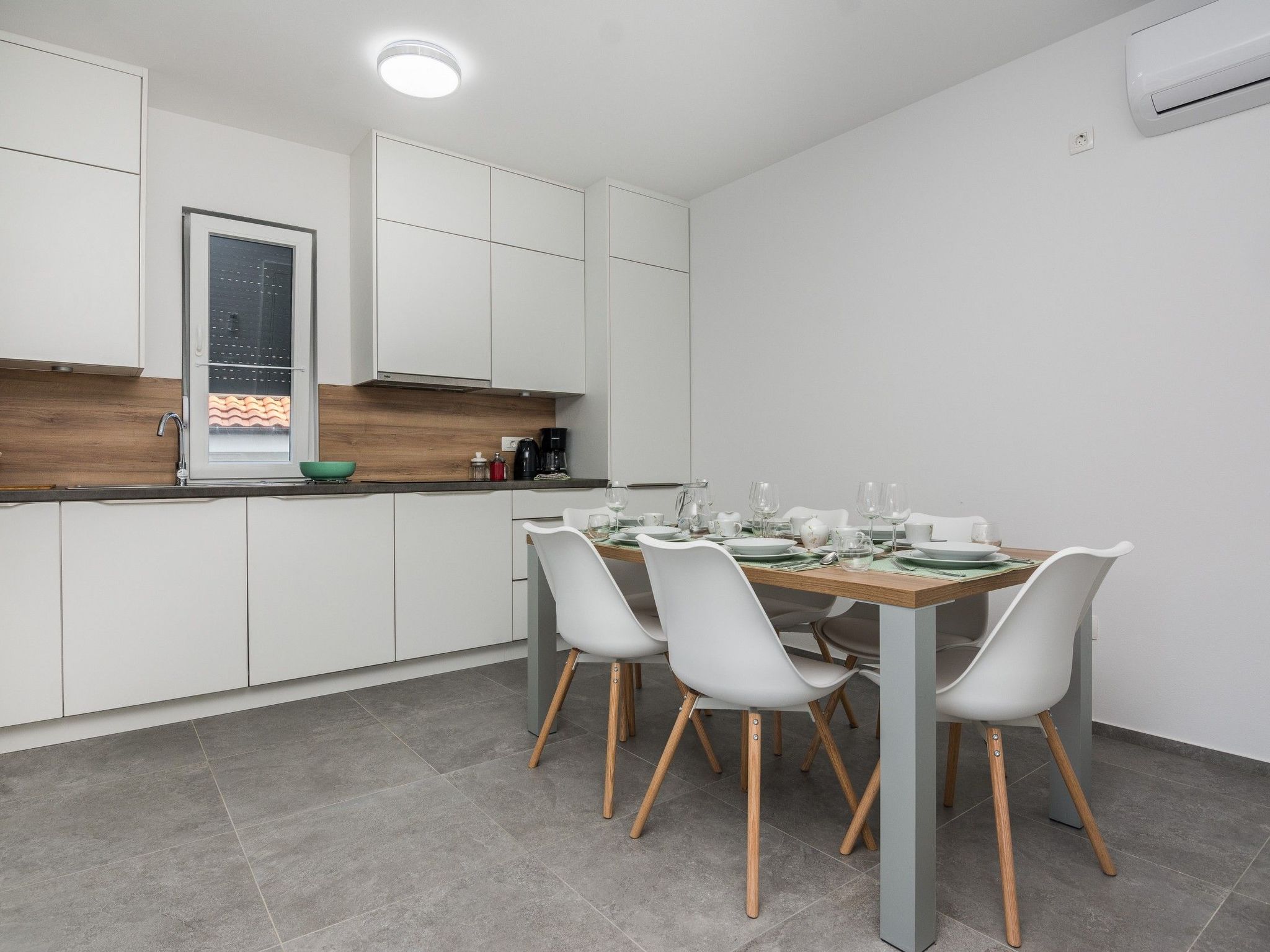 Apartment Spanic 2-Image-tags.info