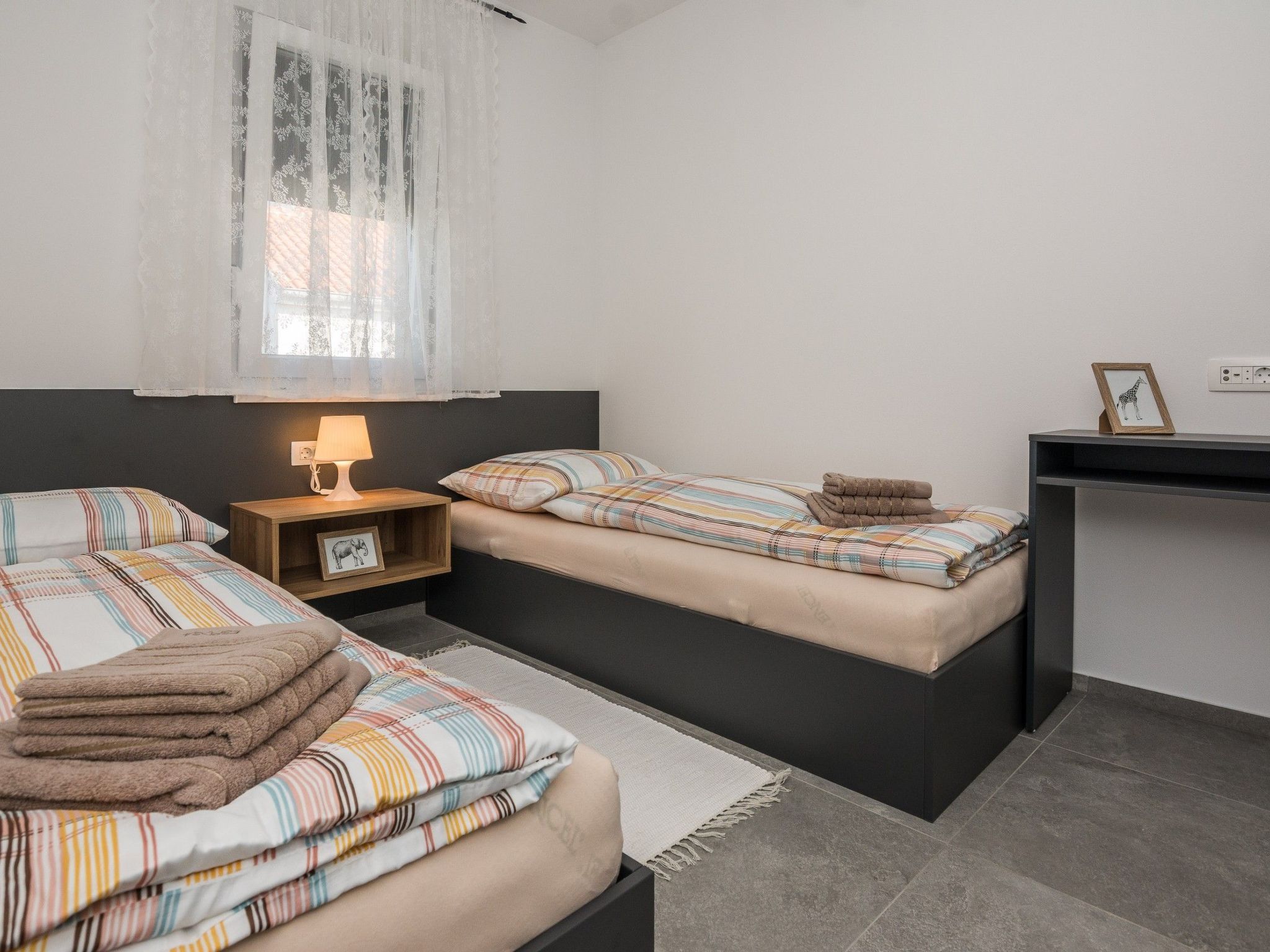 Apartment Spanic 2-Image-tags.info