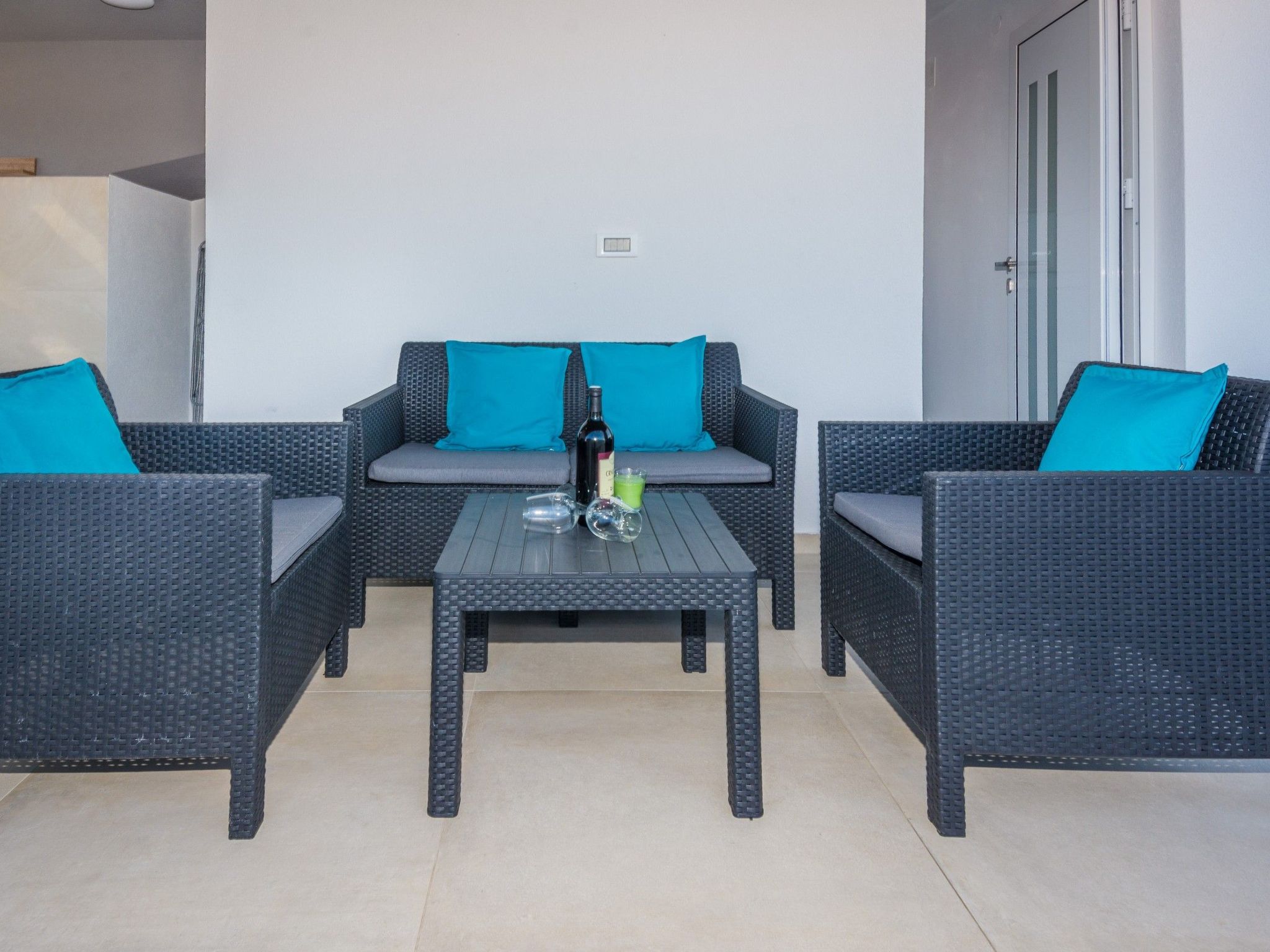 Apartment Spanic 2-Image-tags.info