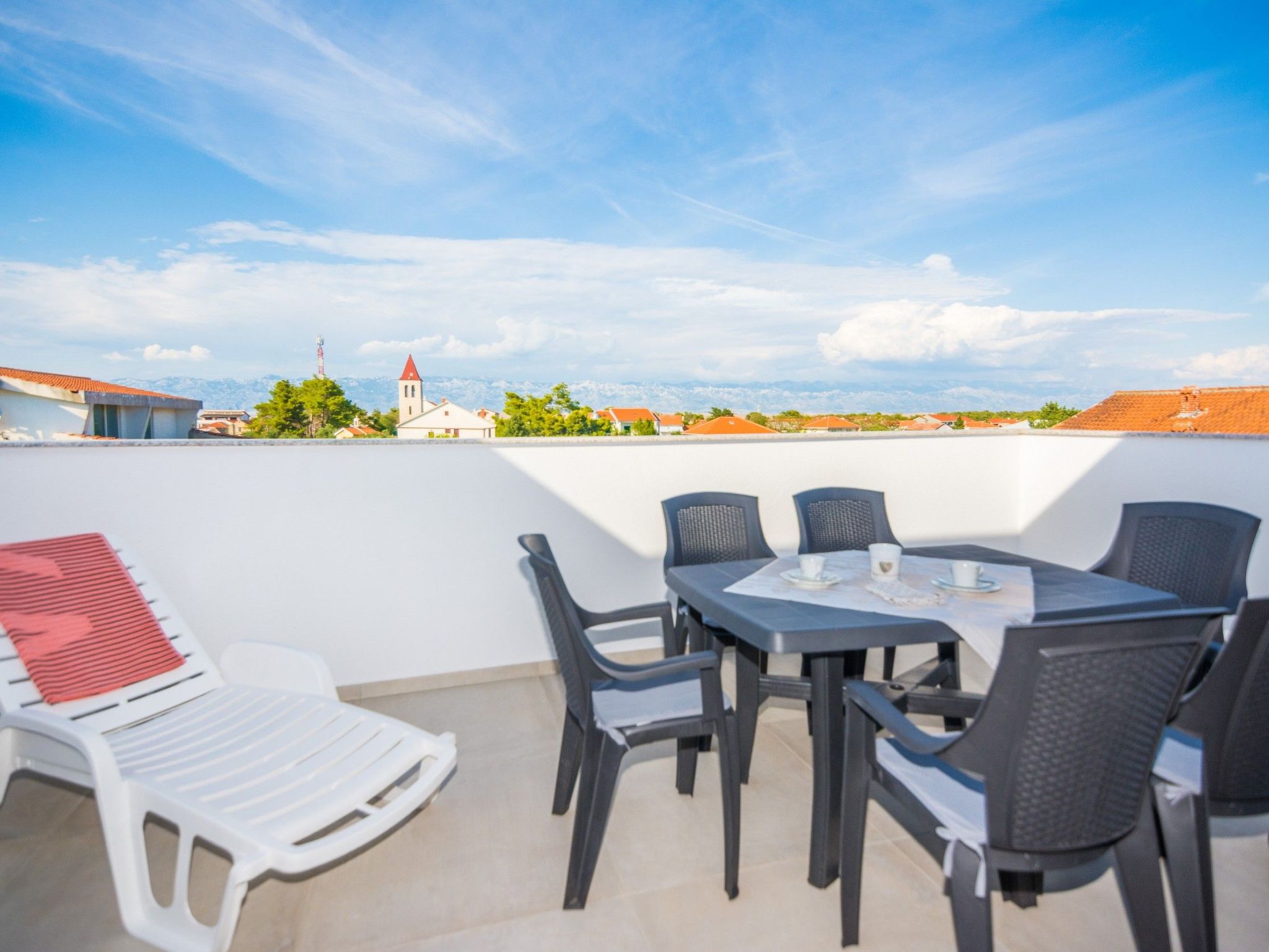 Apartment Spanic 2-Image-tags.info