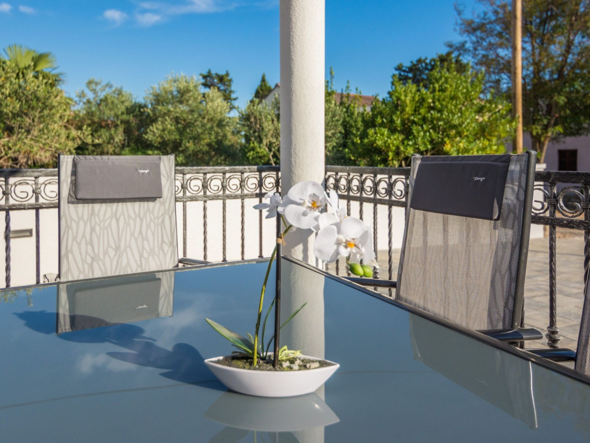 Apartment Spanic 1-Image-tags.info