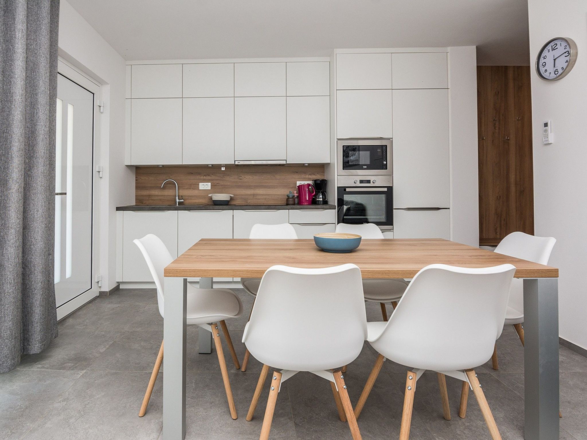 Apartment Spanic 1-Image-tags.info