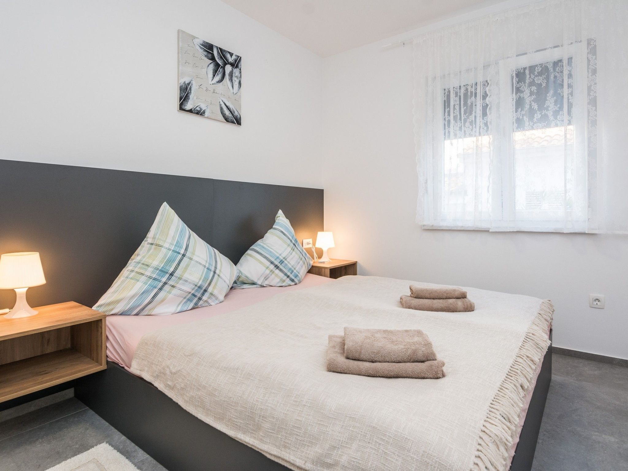 Apartment Spanic 1-Image-tags.info