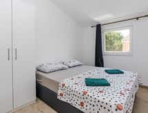 Knus appartement op 120 meter van zee in Vir - thumbnail 5