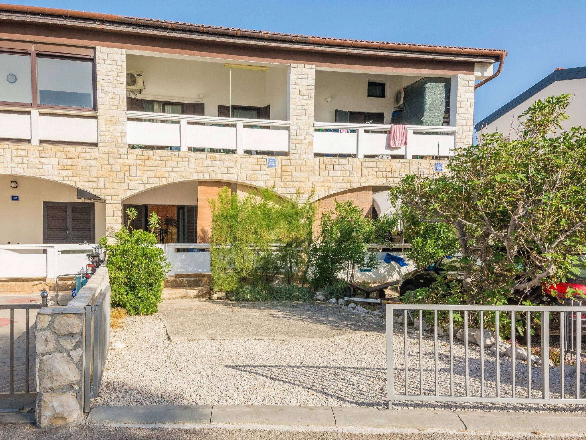 Apartment Nada-Image-tags.info