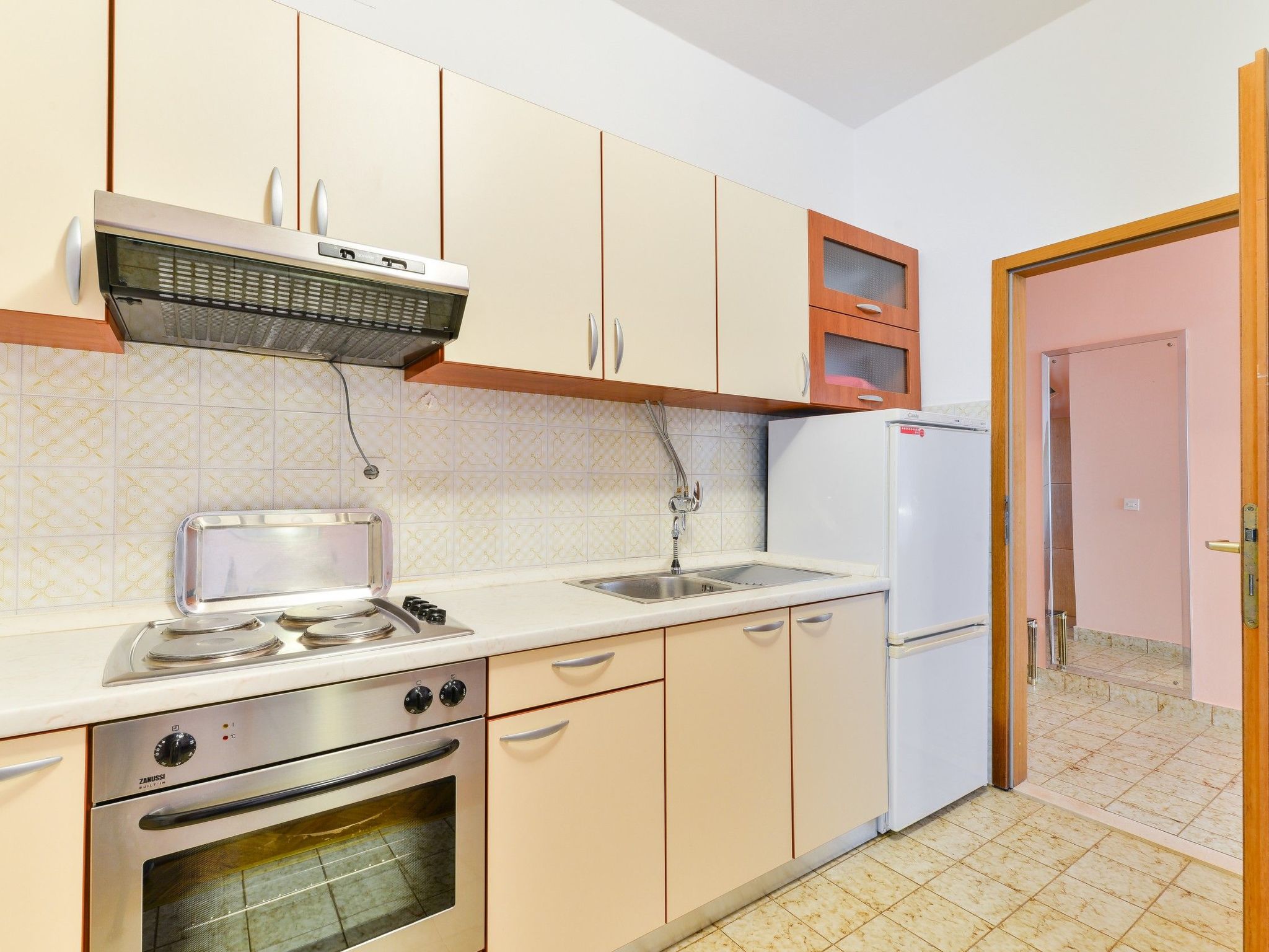 Apartment Liveric 2-Image-tags.info