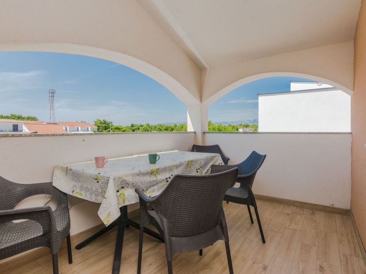 Apartment Budimir 6