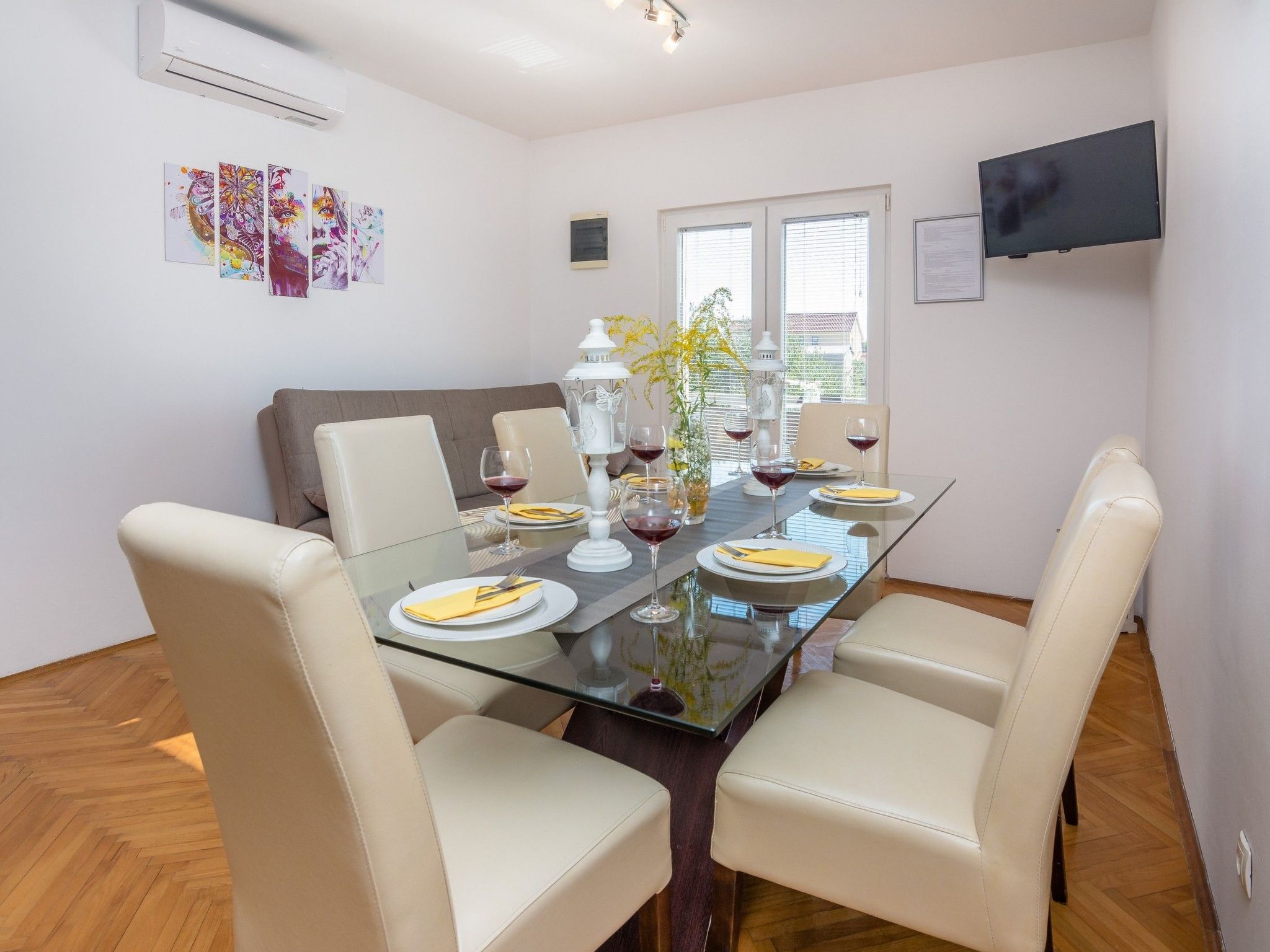 Apartment Radovic Nives-Image-tags.info