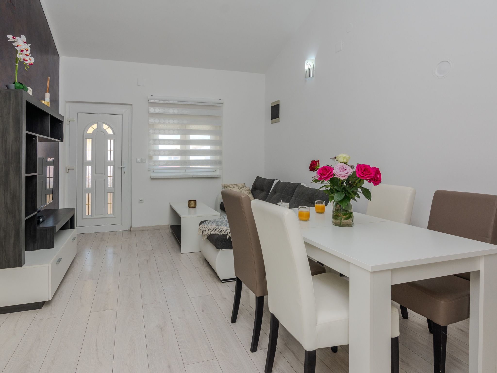 Apartment Lucica 4-Image-tags.info