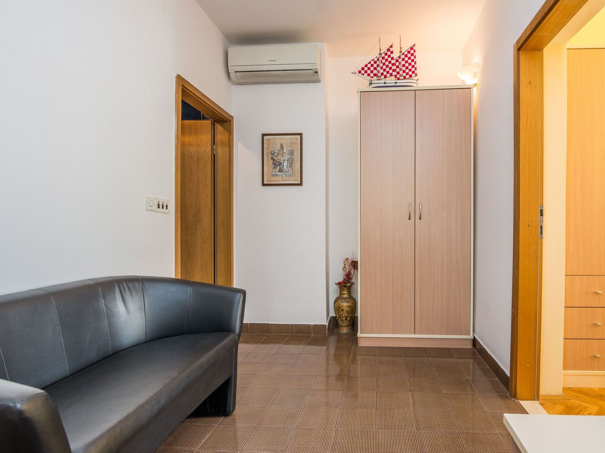 Apartment Liveric 4-Image-tags.info