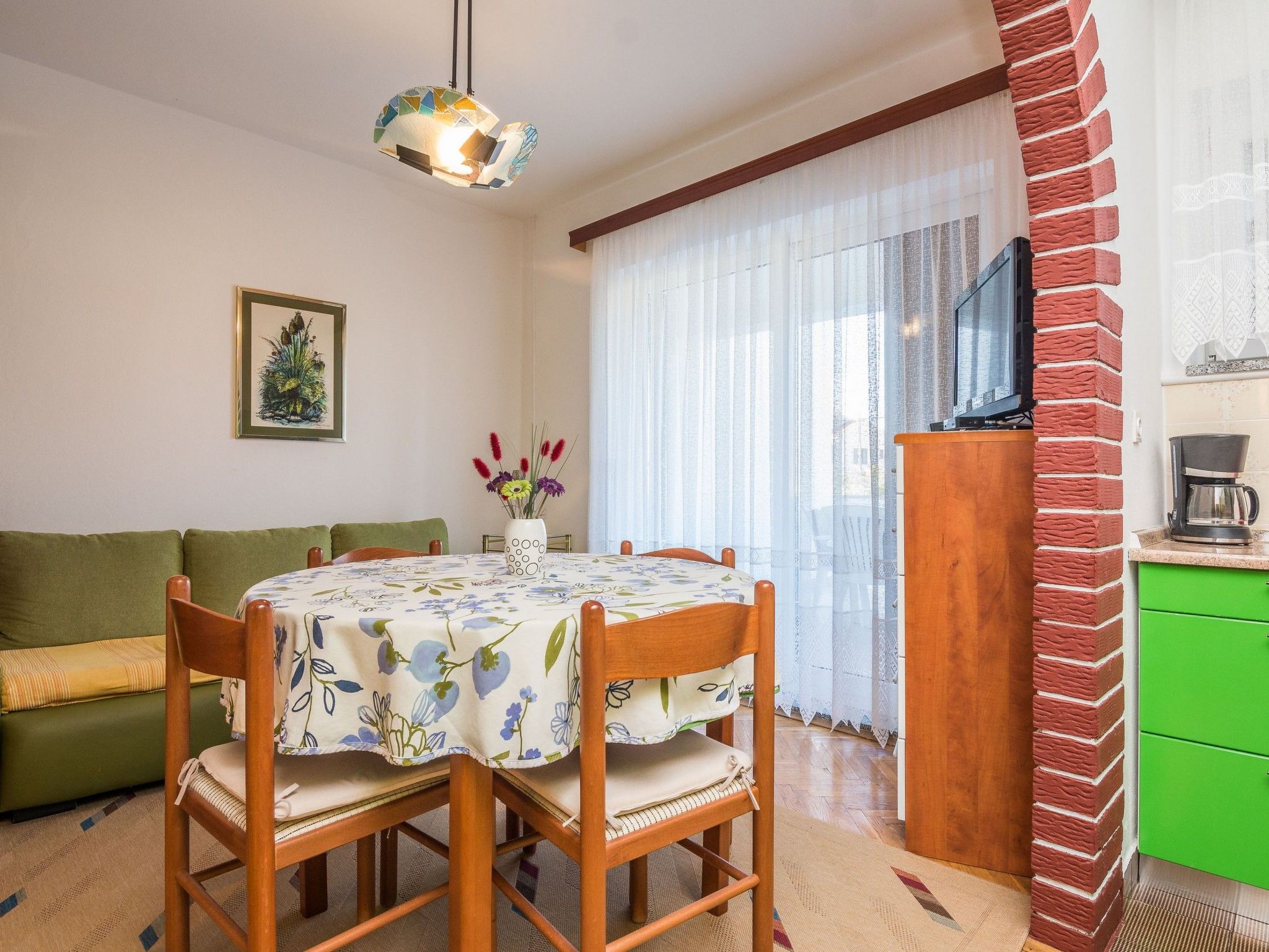 Apartment Liveric 4-Image-tags.info