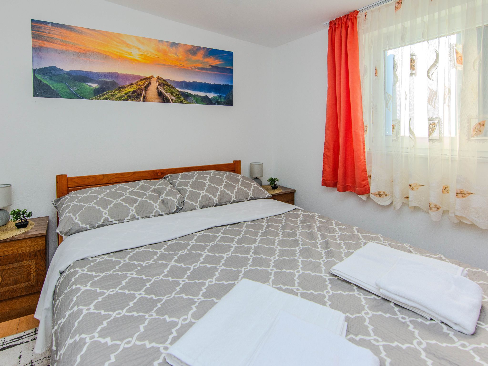 App Ladika 1-Image-tags.info