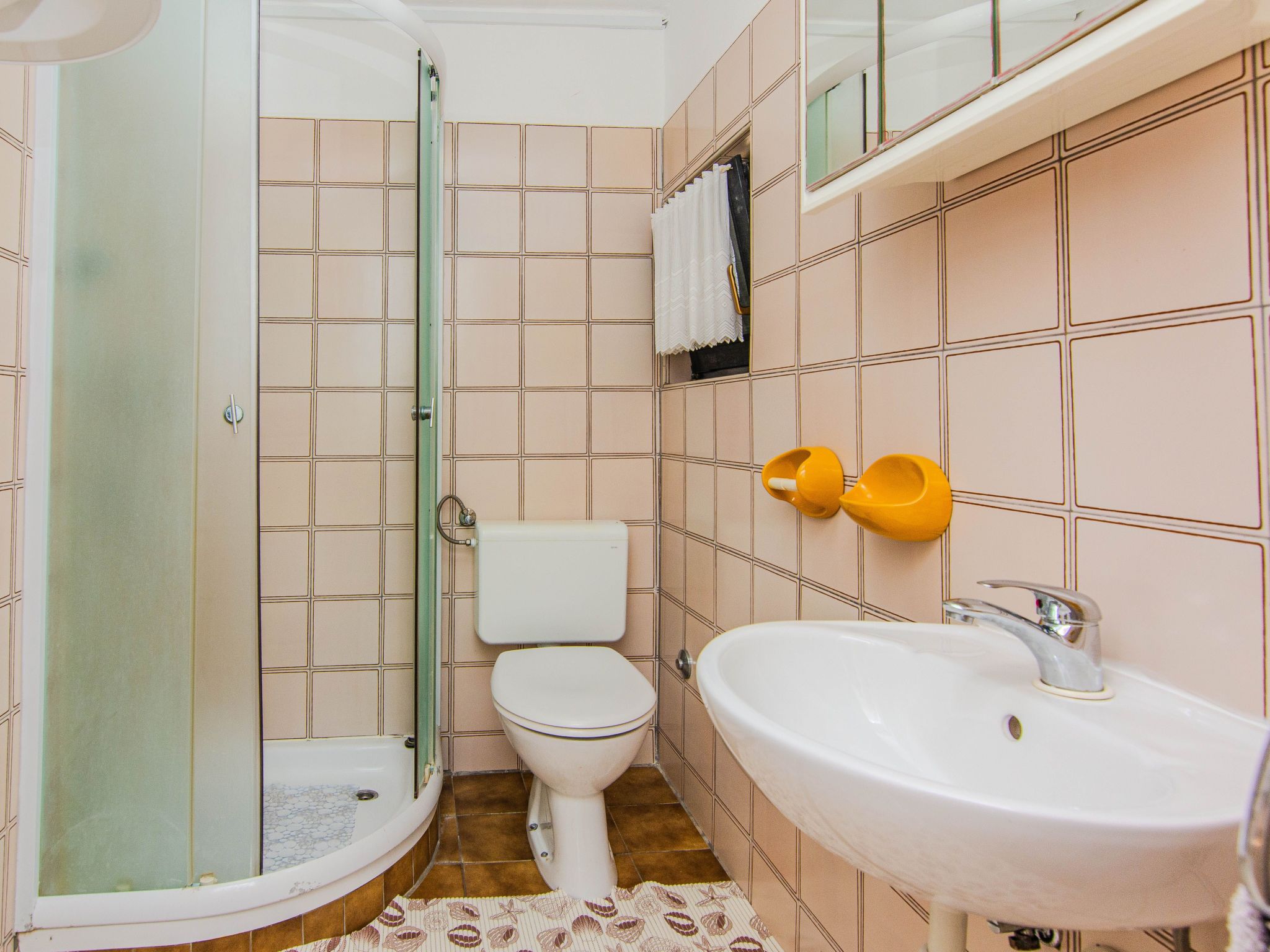 App Ladika 1-Image-tags.info