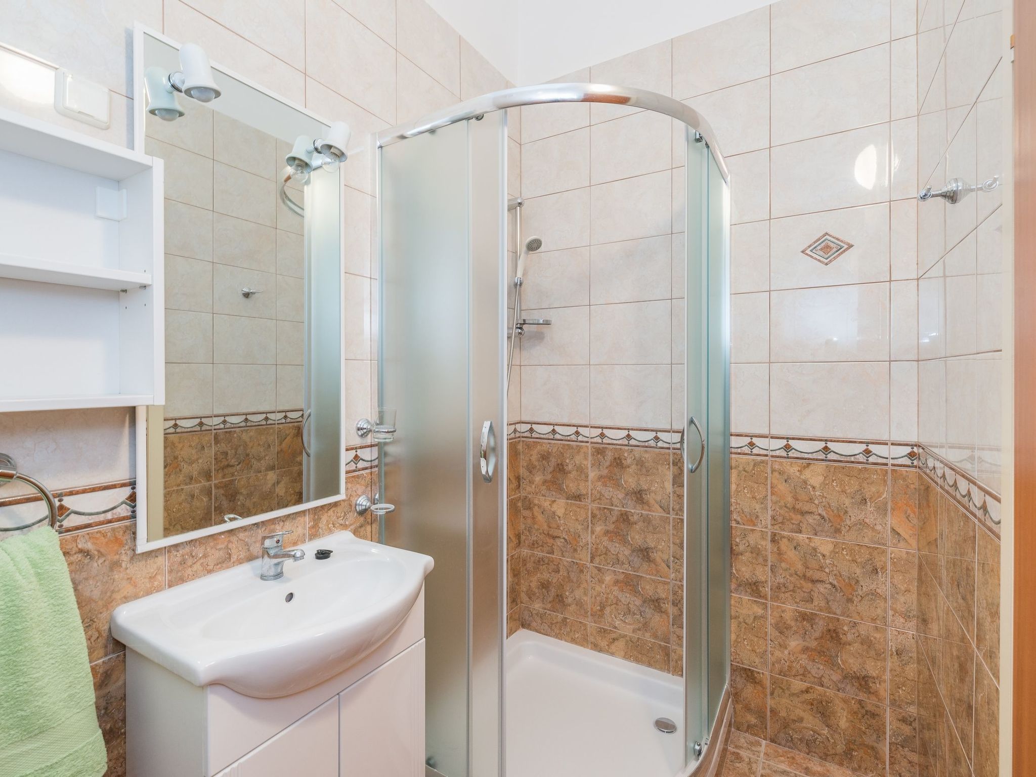 Apartment Partelj 9-Image-tags.info