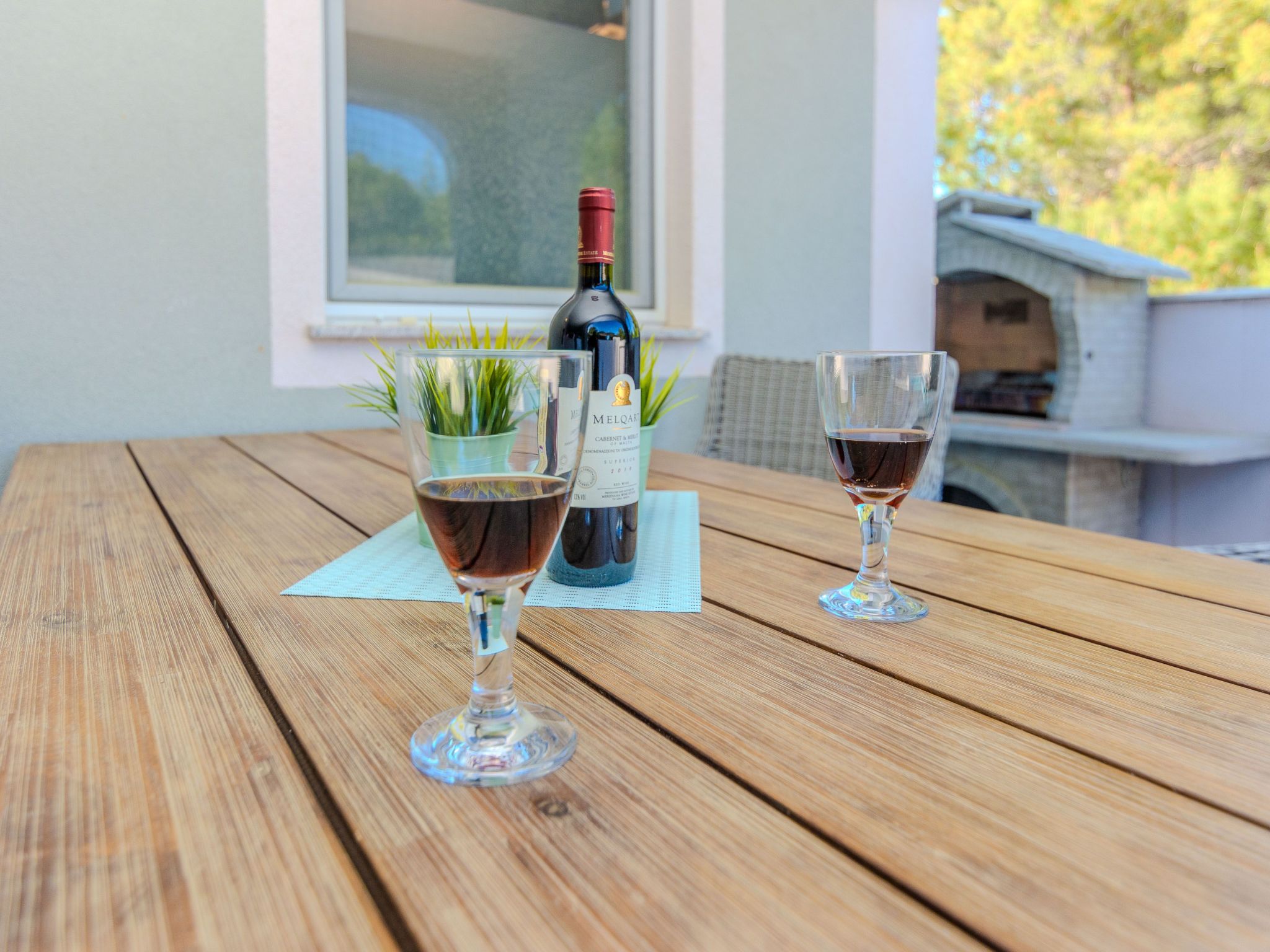 HH Stjepanovic-Image-tags.info