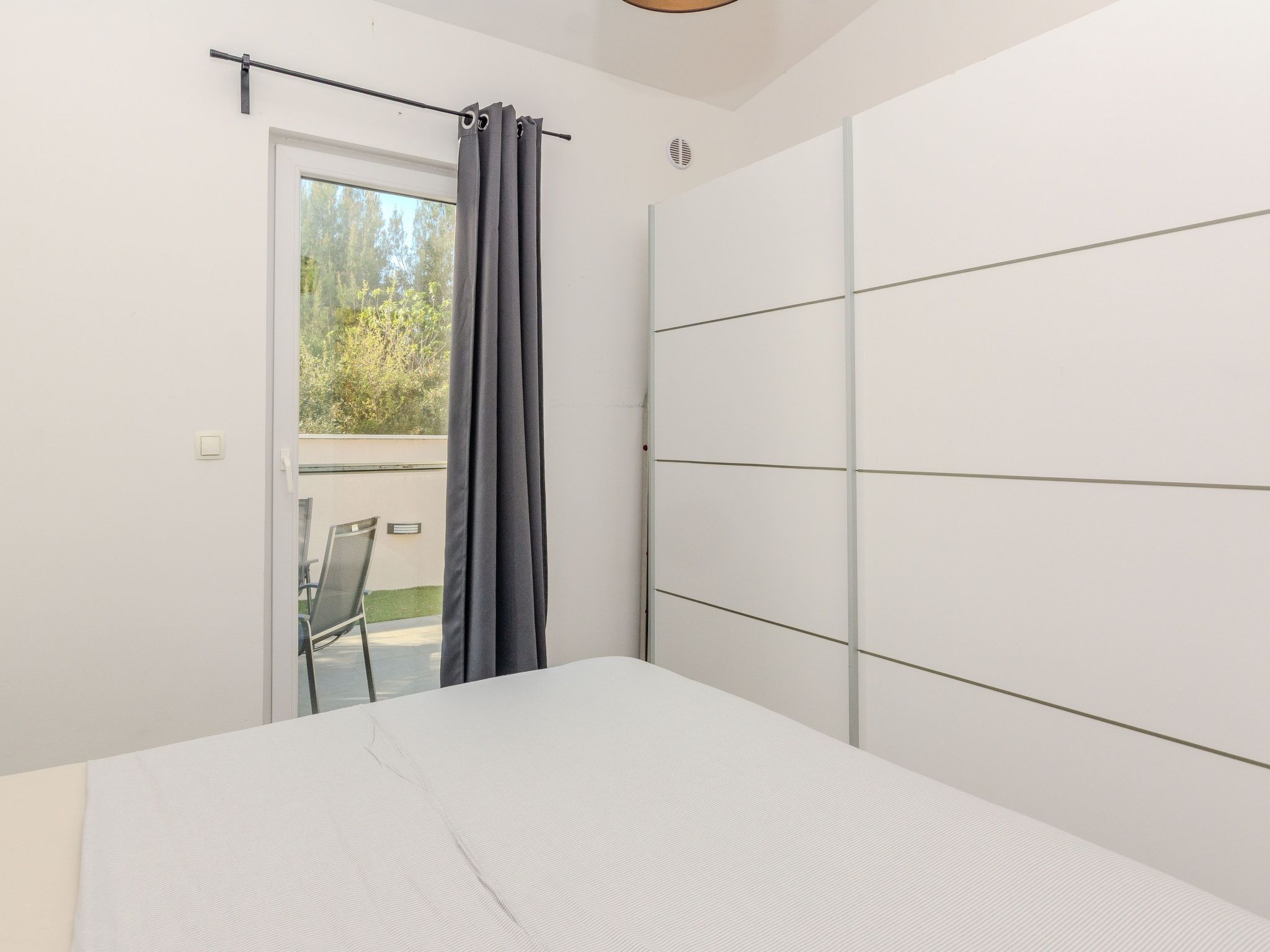 HH Stjepanovic-Image-tags.info