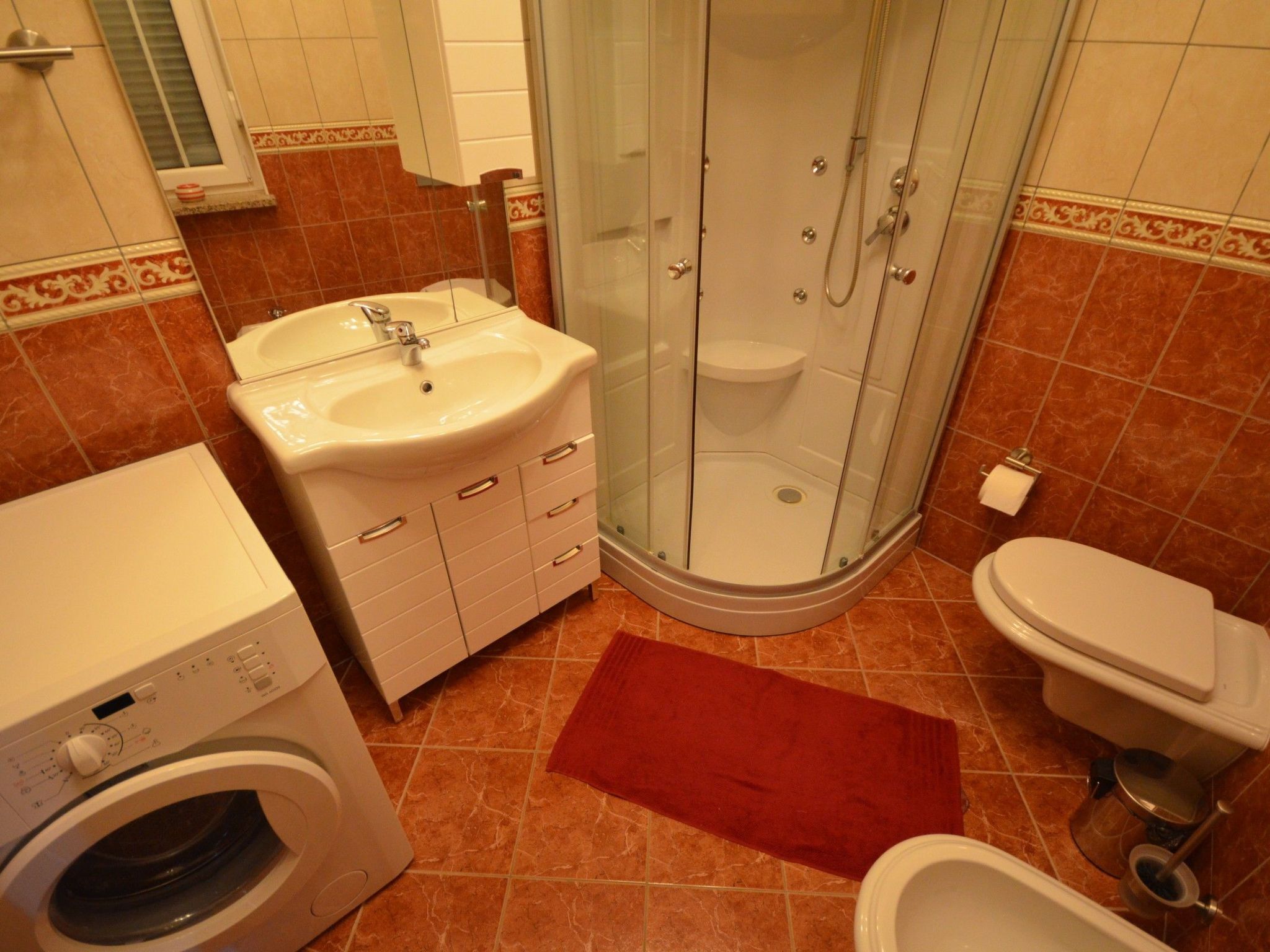 Apartment Komljen 4-Image-tags.info