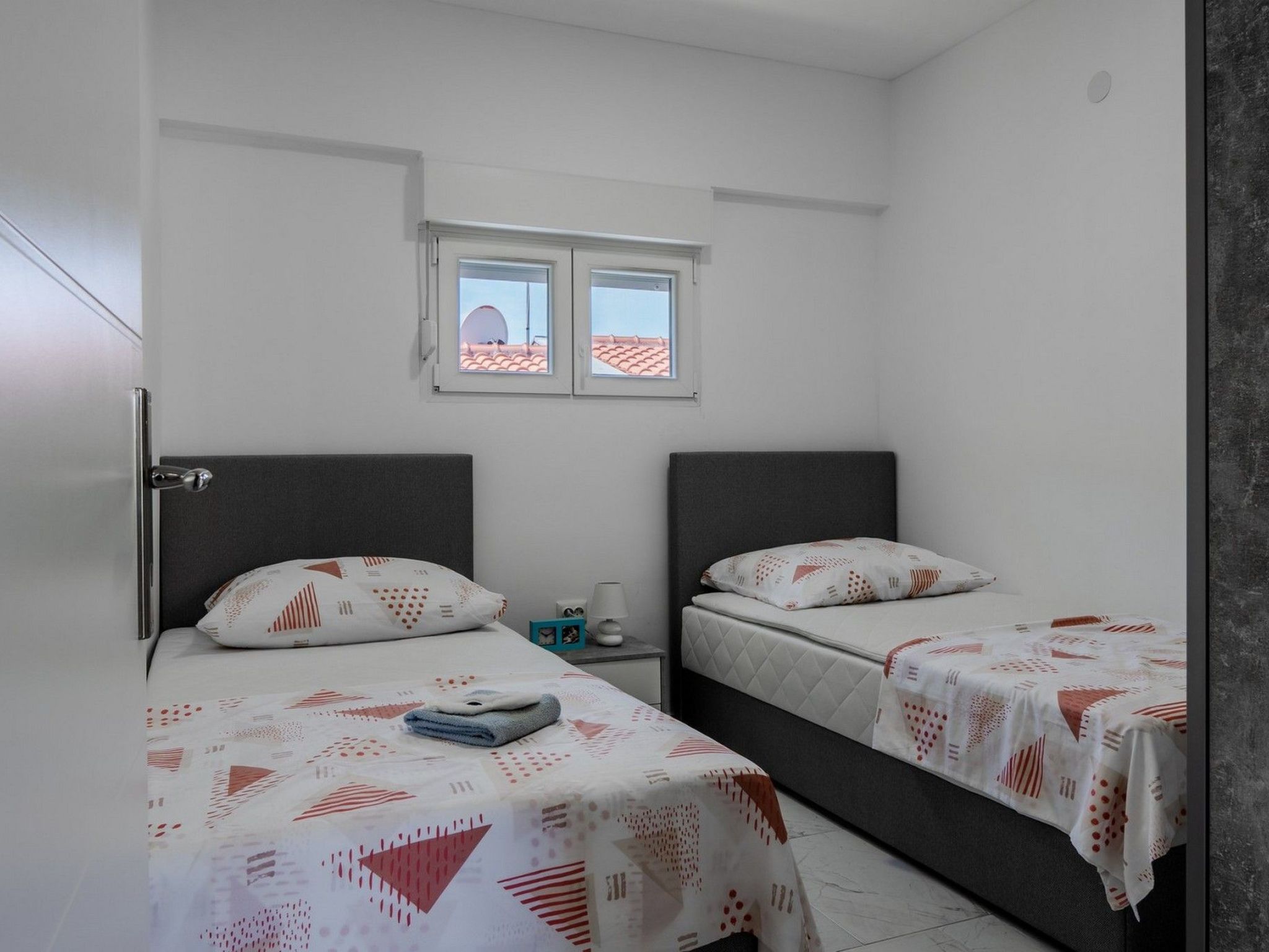 Apartment Kristija 2-Image-tags.info