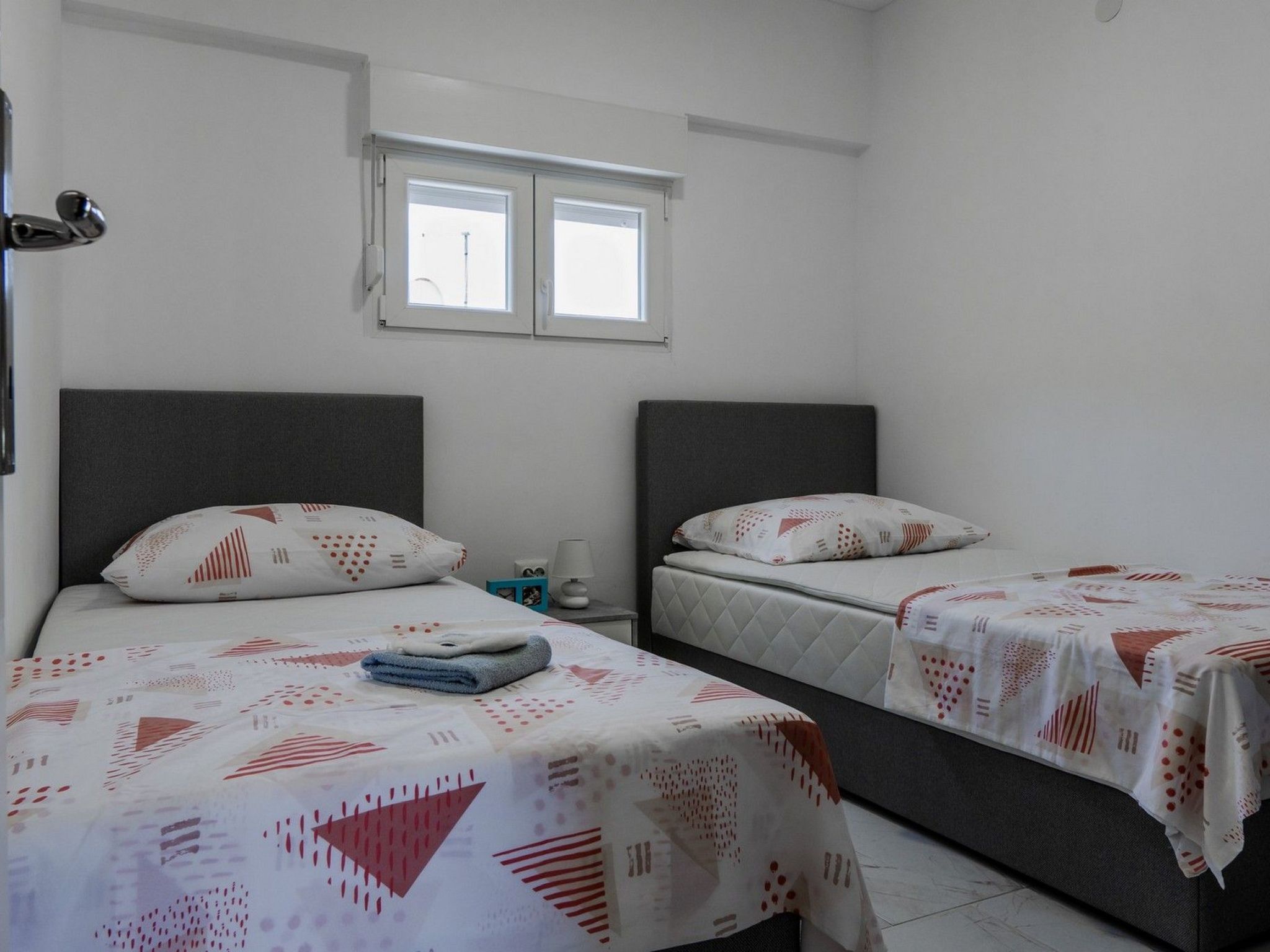 Apartment Kristija 2-Image-tags.info