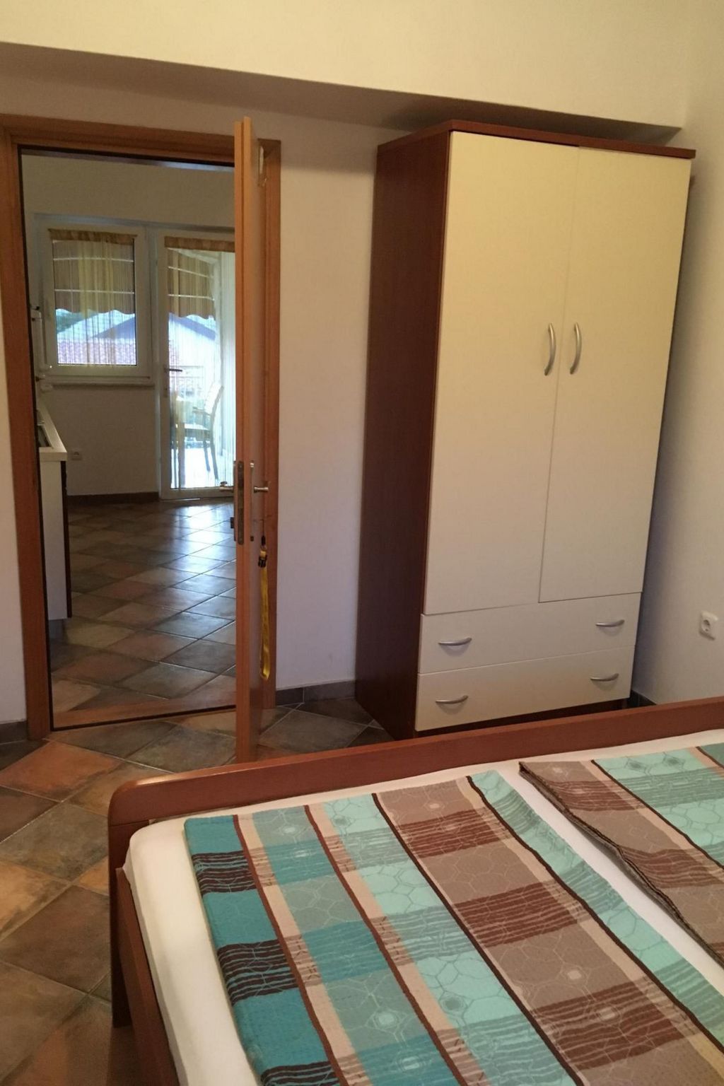 Apartment Pranic 2-Image-tags.info