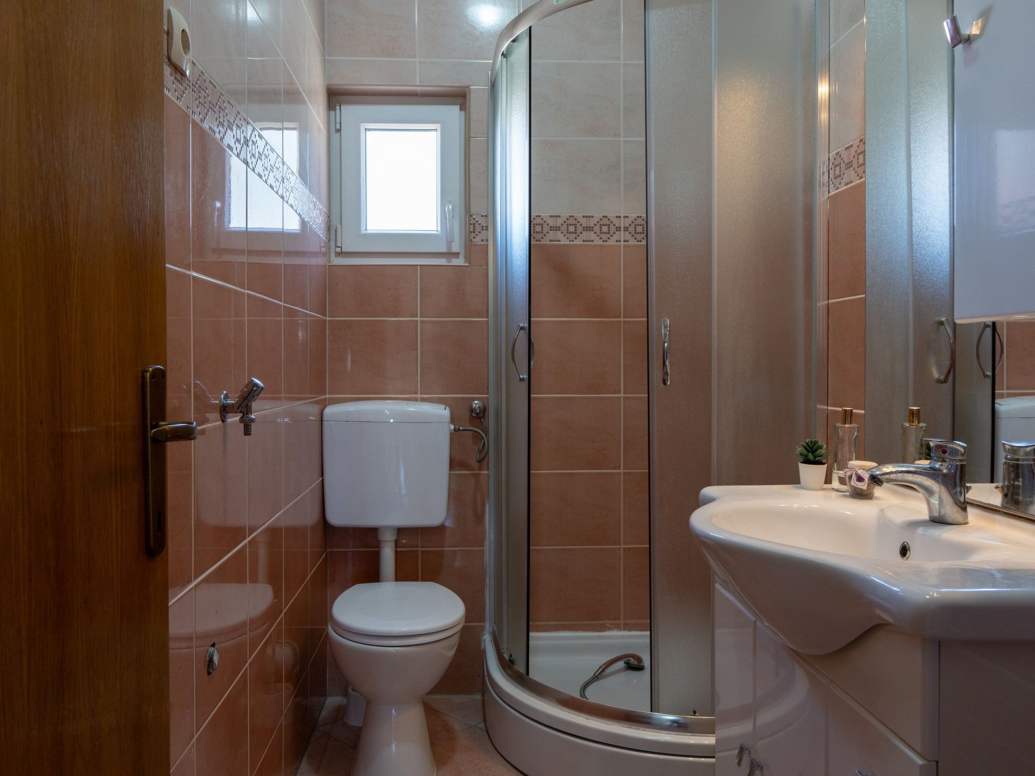 Apartment Josipovic 2-Image-tags.info