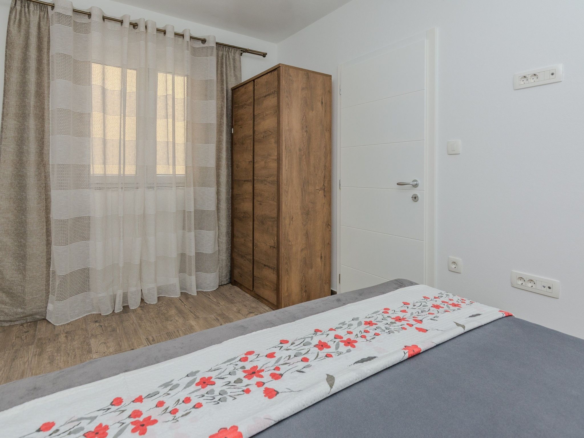 Apartment Mutak-Image-tags.info